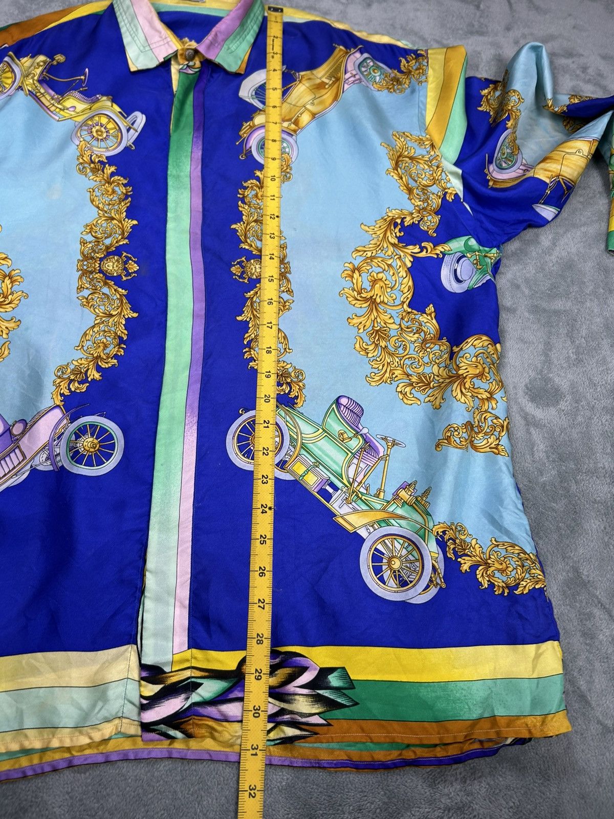 Versace Vintage Versace Sport Silk Venetian Shirt Size US L / EU 52-54 / 3 - 17 Thumbnail