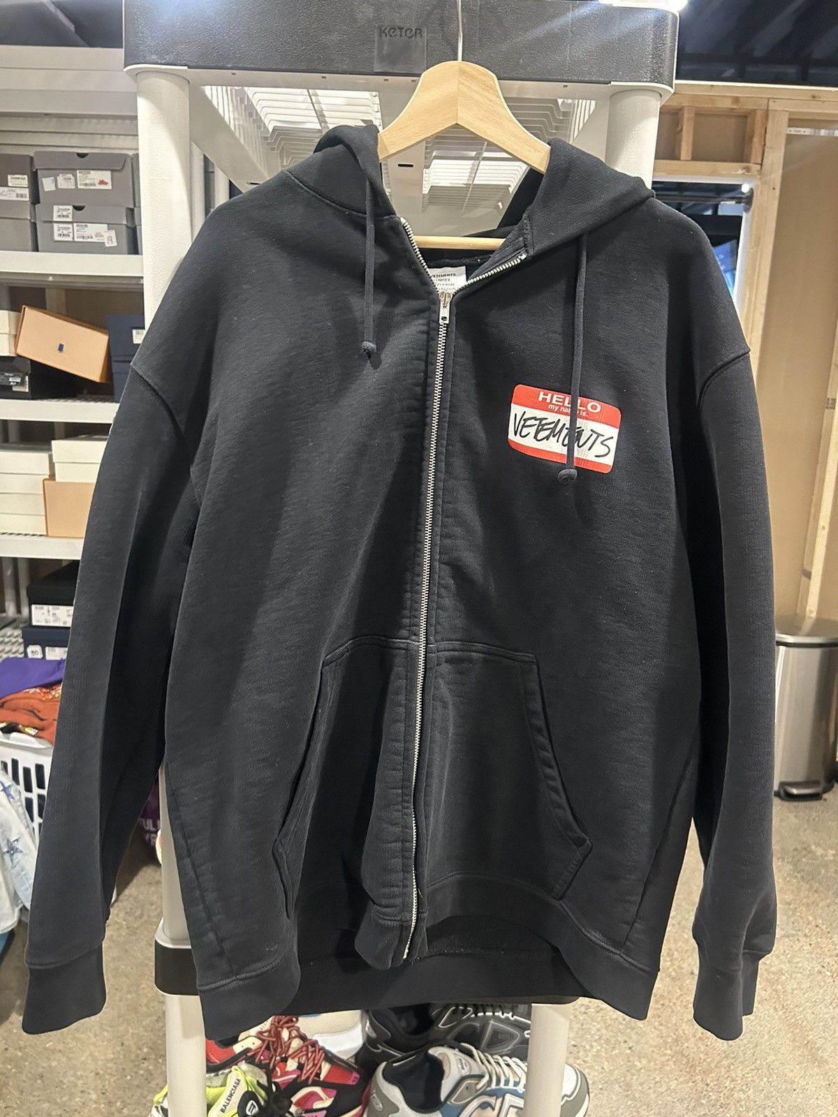Black vetementes name tag hoodie