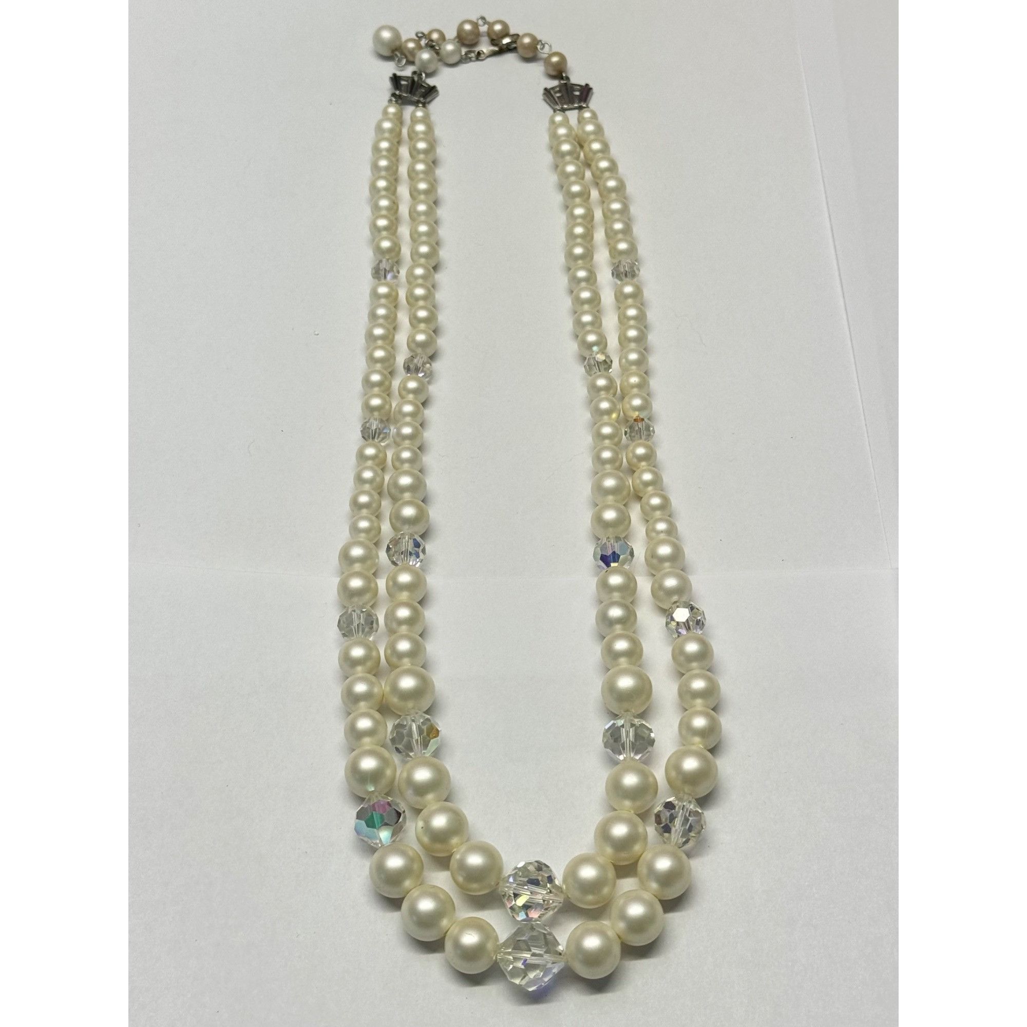 Vintage Laguna vintage pearl crystal beaded necklace Size ONE SIZE - 1 Thumbnail