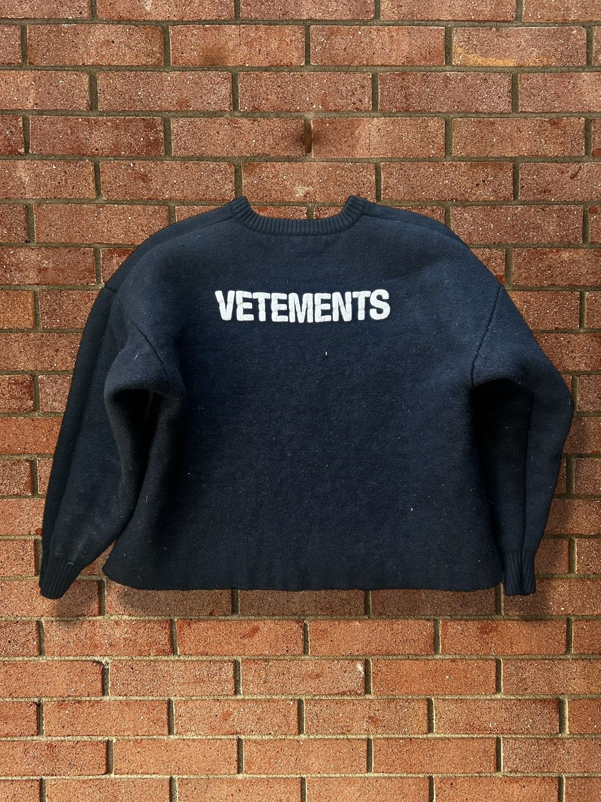 Vetements Cropped Sweater Heavyweight Black