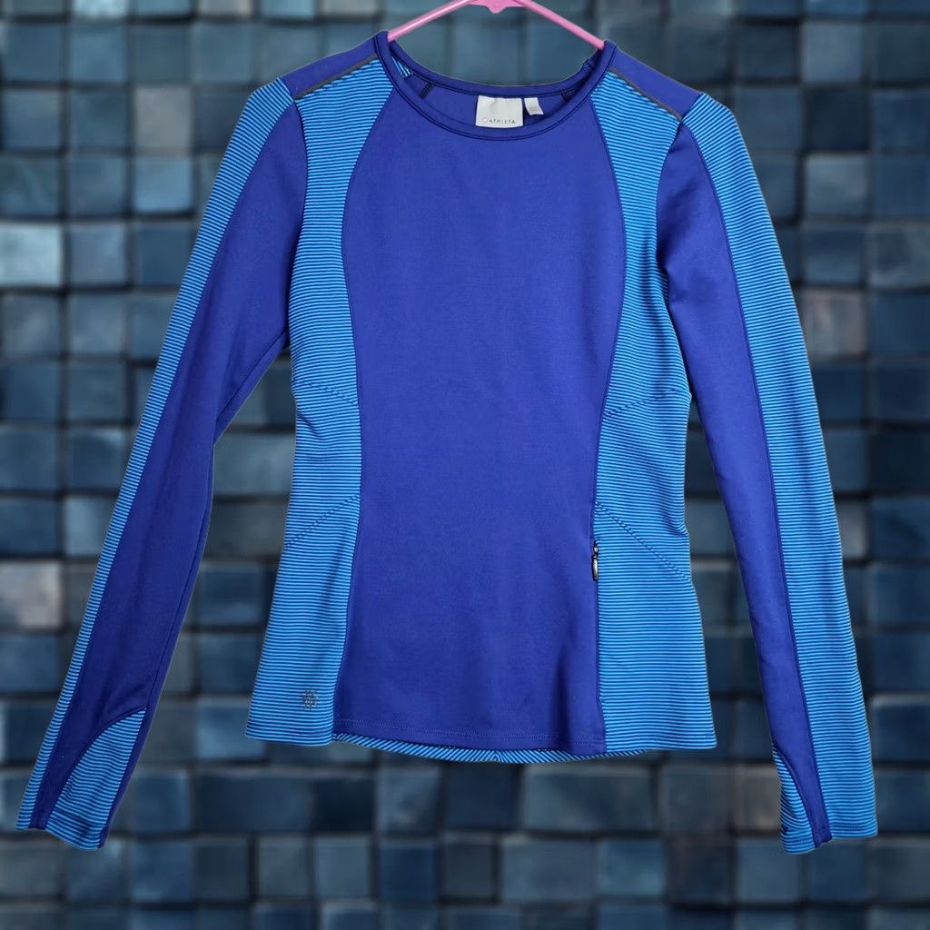 Athleta Athleta Women’s Blue Spotlight Long Sleeve Pullover Running Gym Top XXS Size 2XS Regular Crew Neck Activewear Top Size XXS / US 00 / IT 34 - 1 Thumbnail