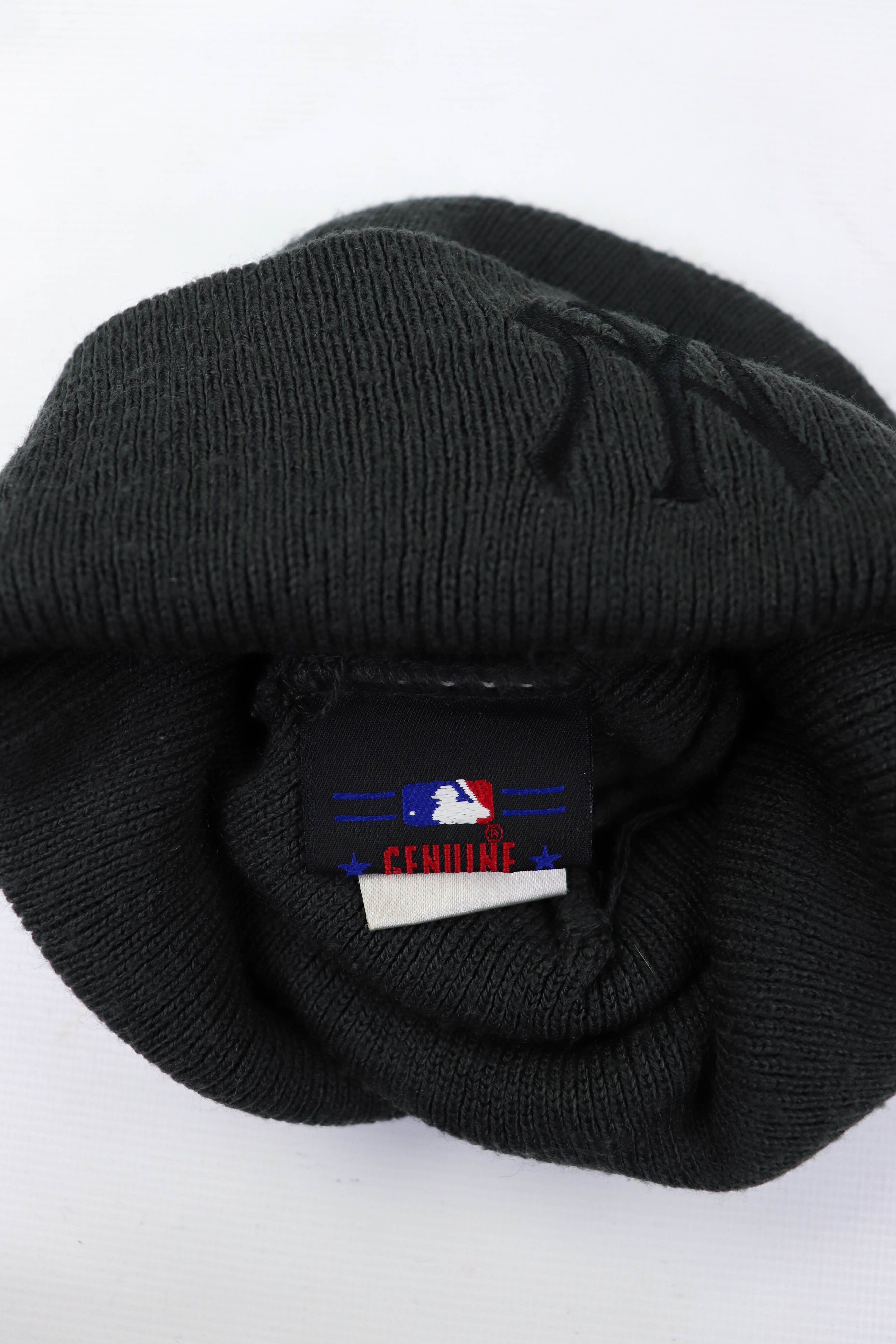 New Era × New York Yankees × Vintage 90s Vintage New Era New York Yankees Dark Gray Beanie Hat Size ONE SIZE - 7 Thumbnail