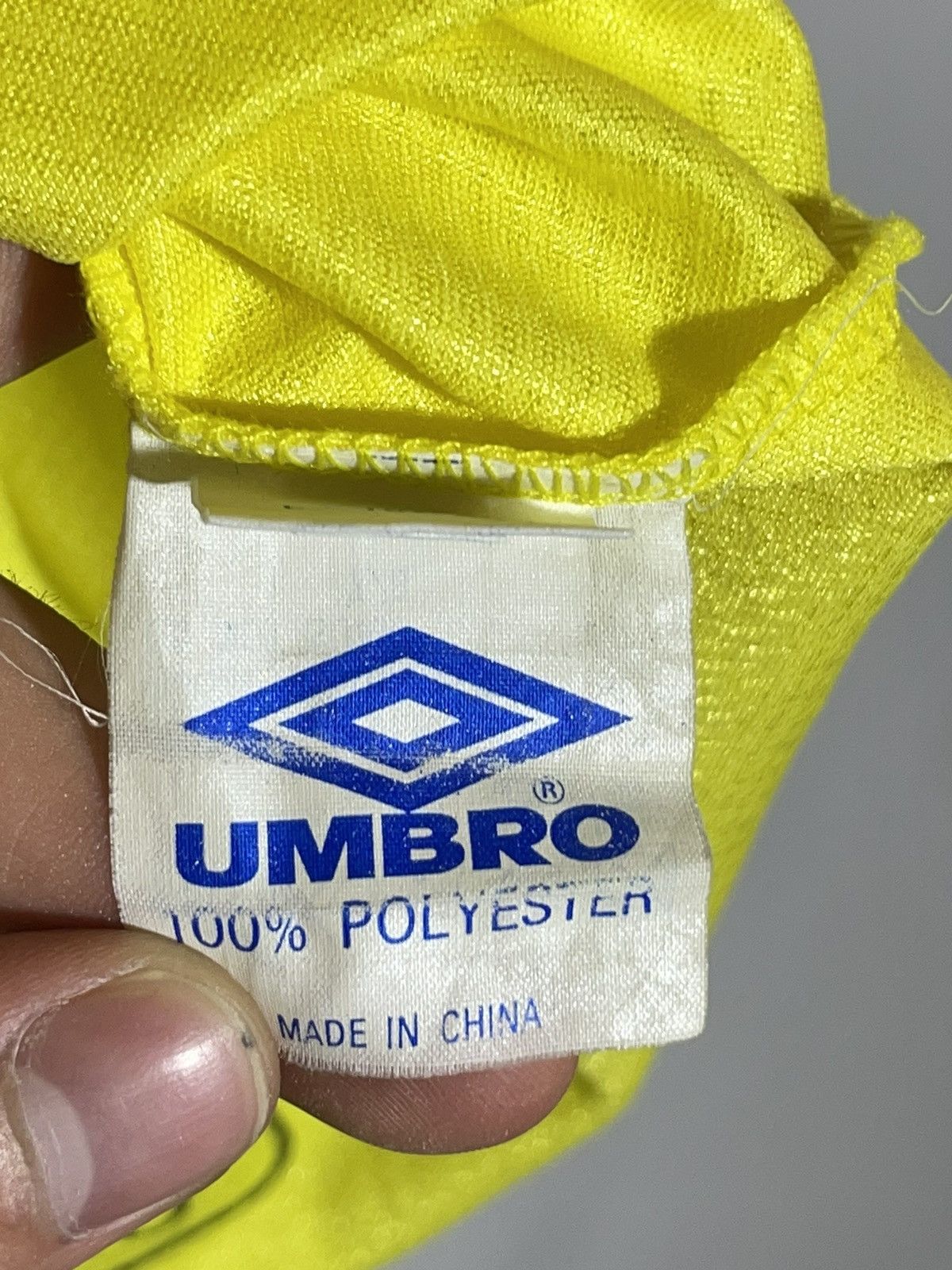 Umbro × Vintage Everton Umbro 1998/99 Vintage Third Y2k Football Shirt Size US L / EU 52-54 / 3 - 12 Thumbnail