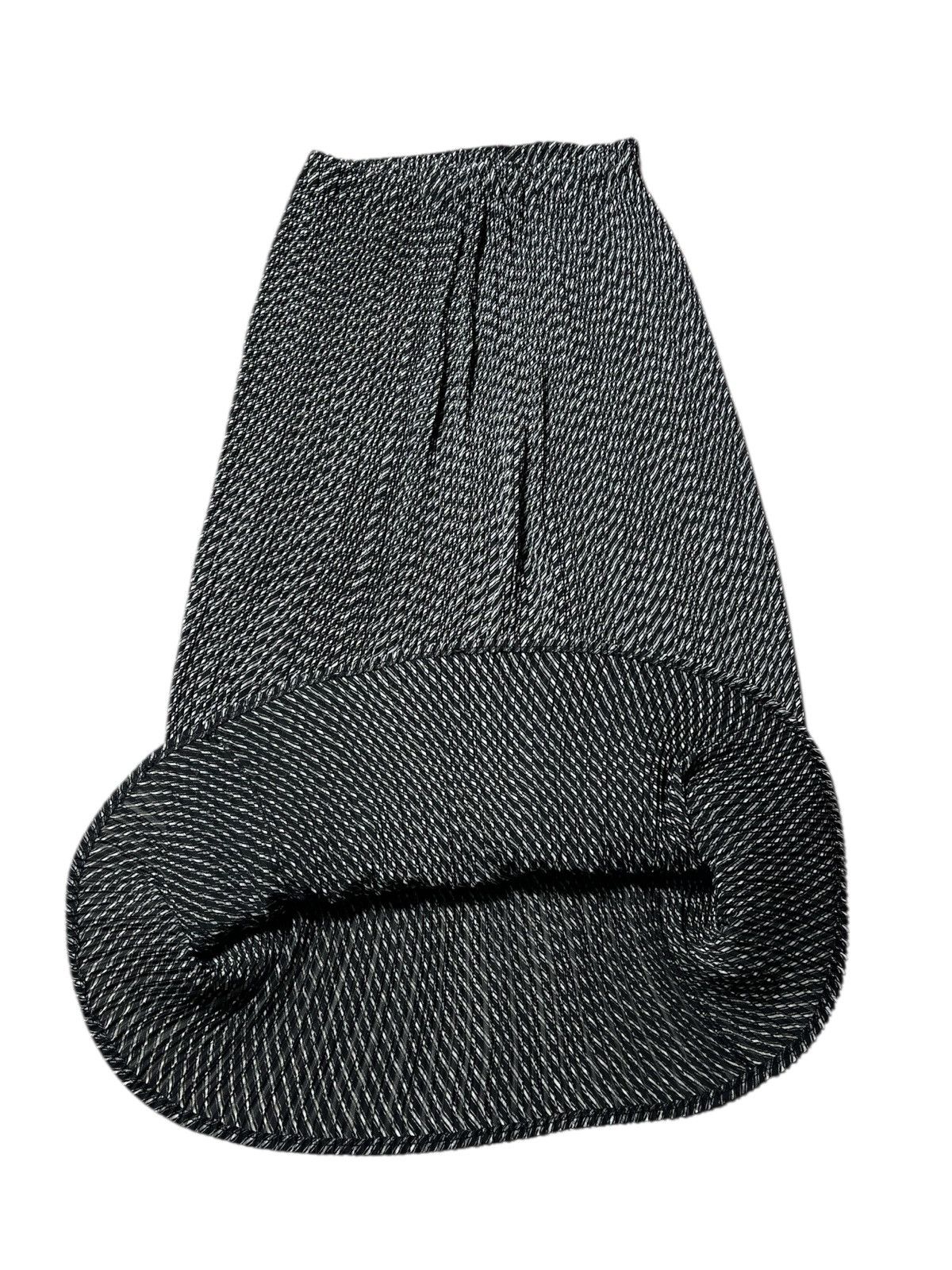 Issey Miyake Issey Miyake Pleats Please Midi Skirts Size 30" / US 8 / IT 44 - 7 Thumbnail