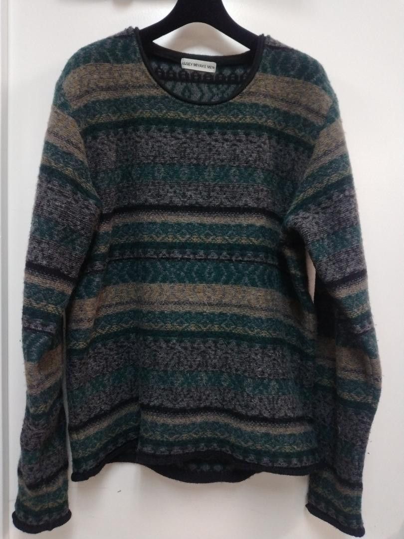 ISSEY MIYAKE MEN Patterned Roll Knit Sweater