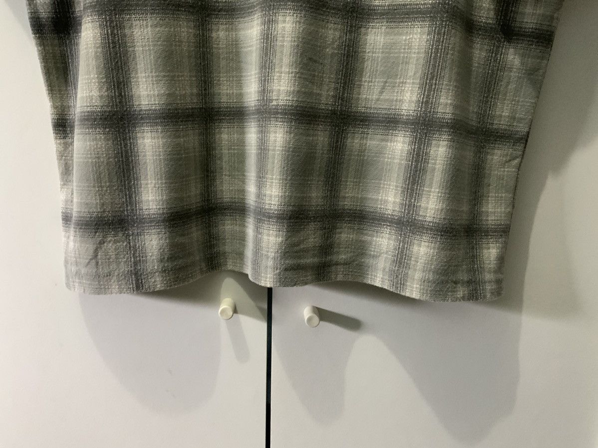 Japanese Brand The Shop TK Takeo Kikuchi Checked Single Pocket Tee Size US M / EU 48-50 / 2 - 9 Thumbnail