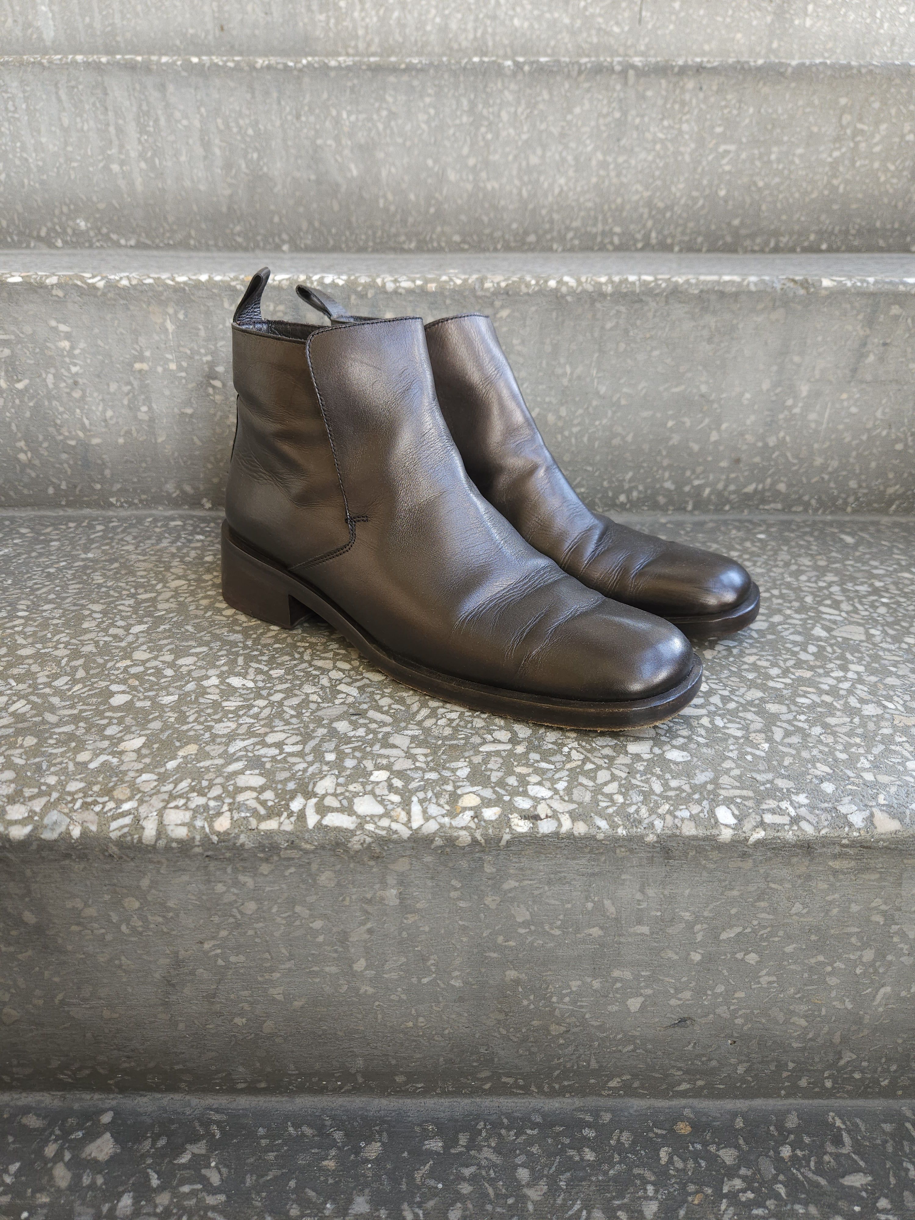 Gucci × Tom Ford × Vintage Archive Gucci square toe ankle boots Size US 7 / IT 37 - 4 Thumbnail