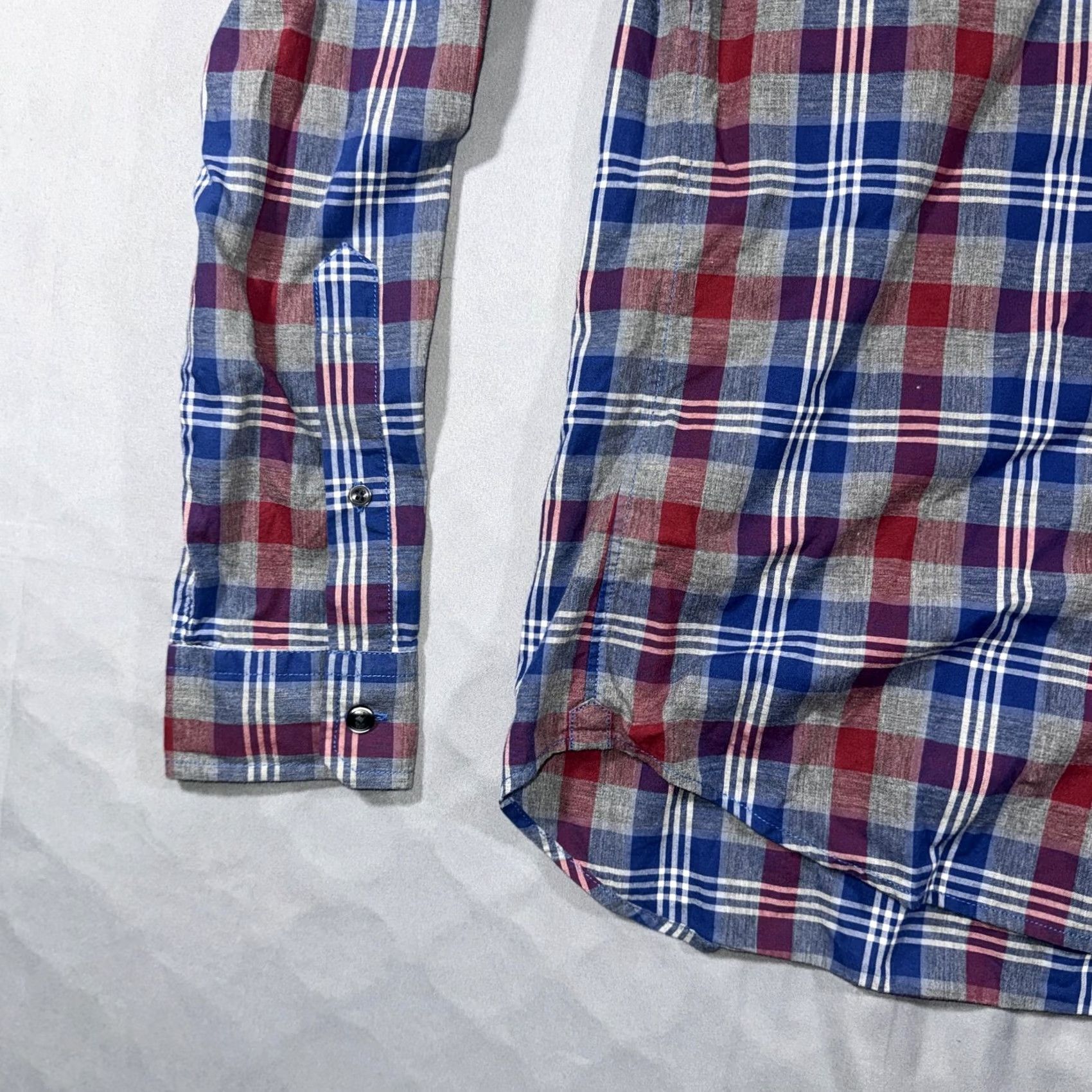 Vince Vince Shirt Mens Small Blue Red Plaid 100% Cotton Button-Down Long Sleeve Casual Size US S / EU 44-46 / 1 - 5 Thumbnail