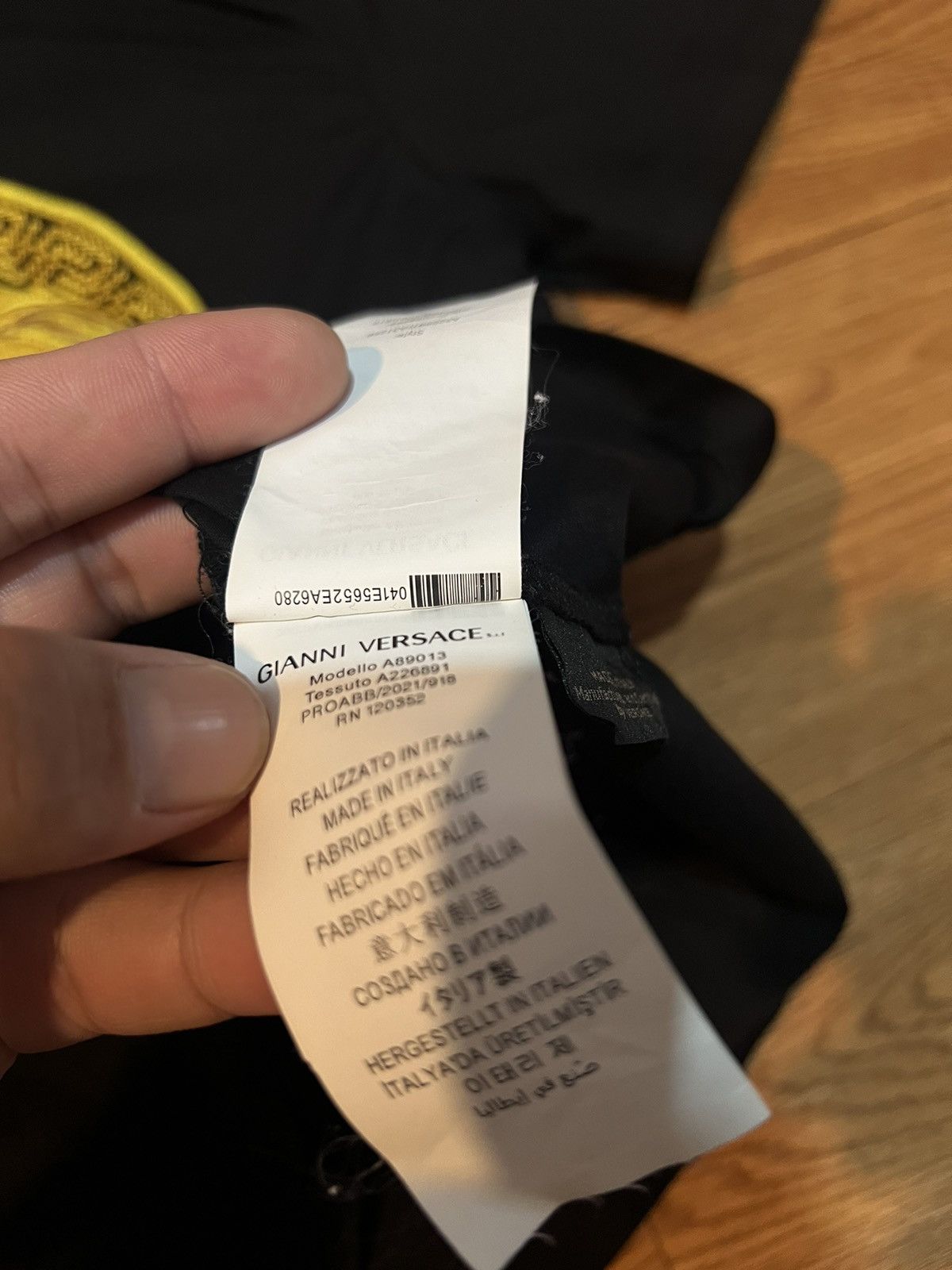 Designer × Versace VERSACE Size US S / EU 44-46 / 1 - 13 Thumbnail