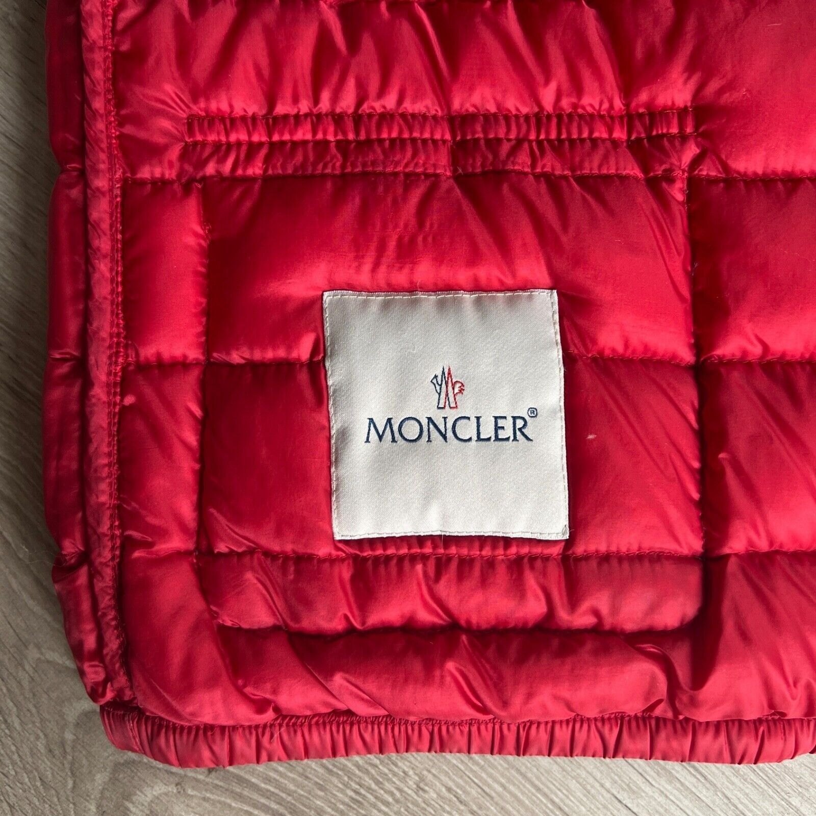 Moncler Moncler Down Feather Lightweight Jacket 8708AC Size S / US 4 / IT 40 - 8 Thumbnail