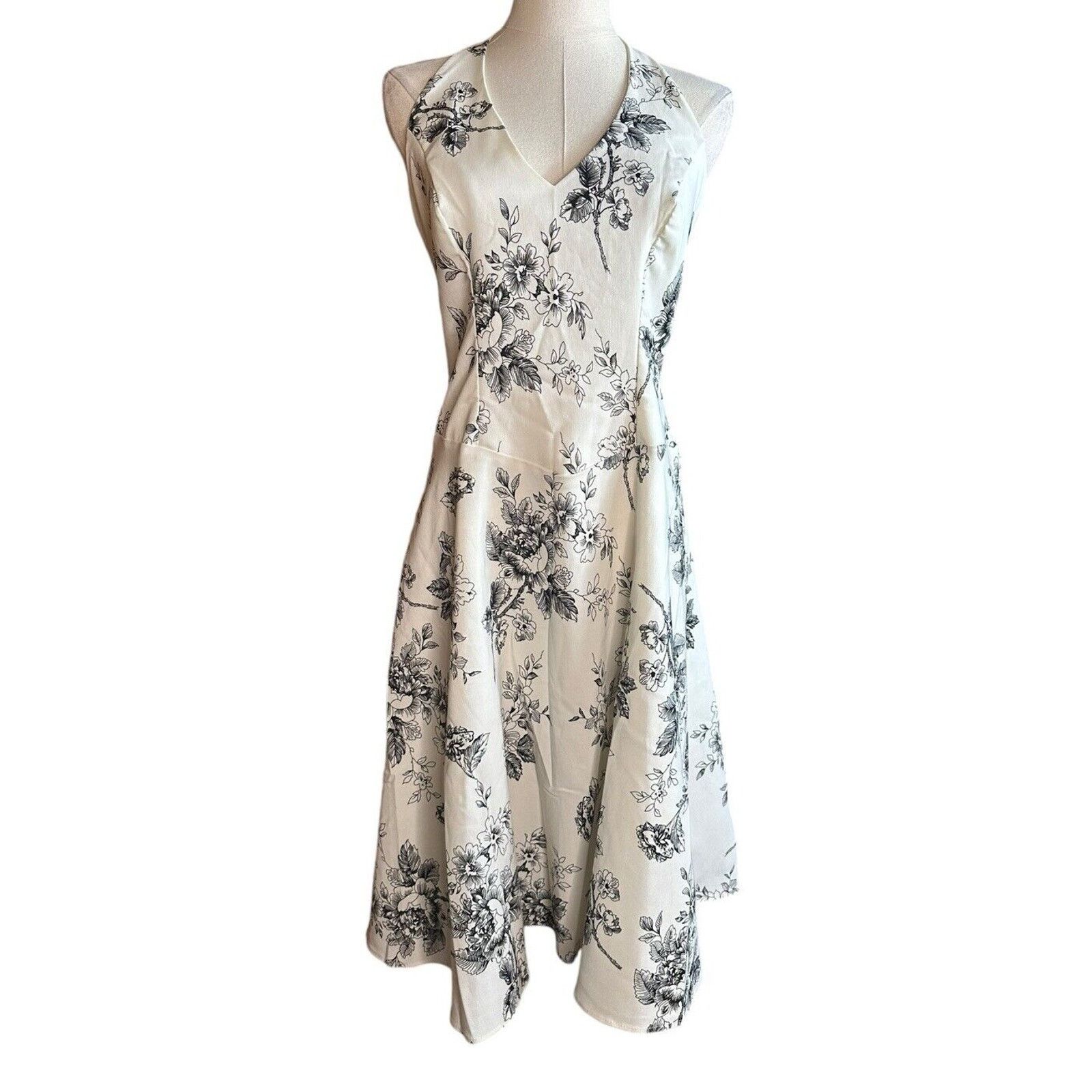 Other Y2K B Smart White Floral Halter Dress V Neck Full Skirt 7/8 Size M / US 6-8 / IT 42-44 - 1 Thumbnail