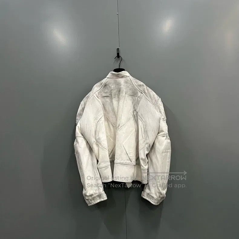Balenciaga Balenciaga Distressed leather jacket Size US S / EU 44-46 / 1 - 2 Thumbnail