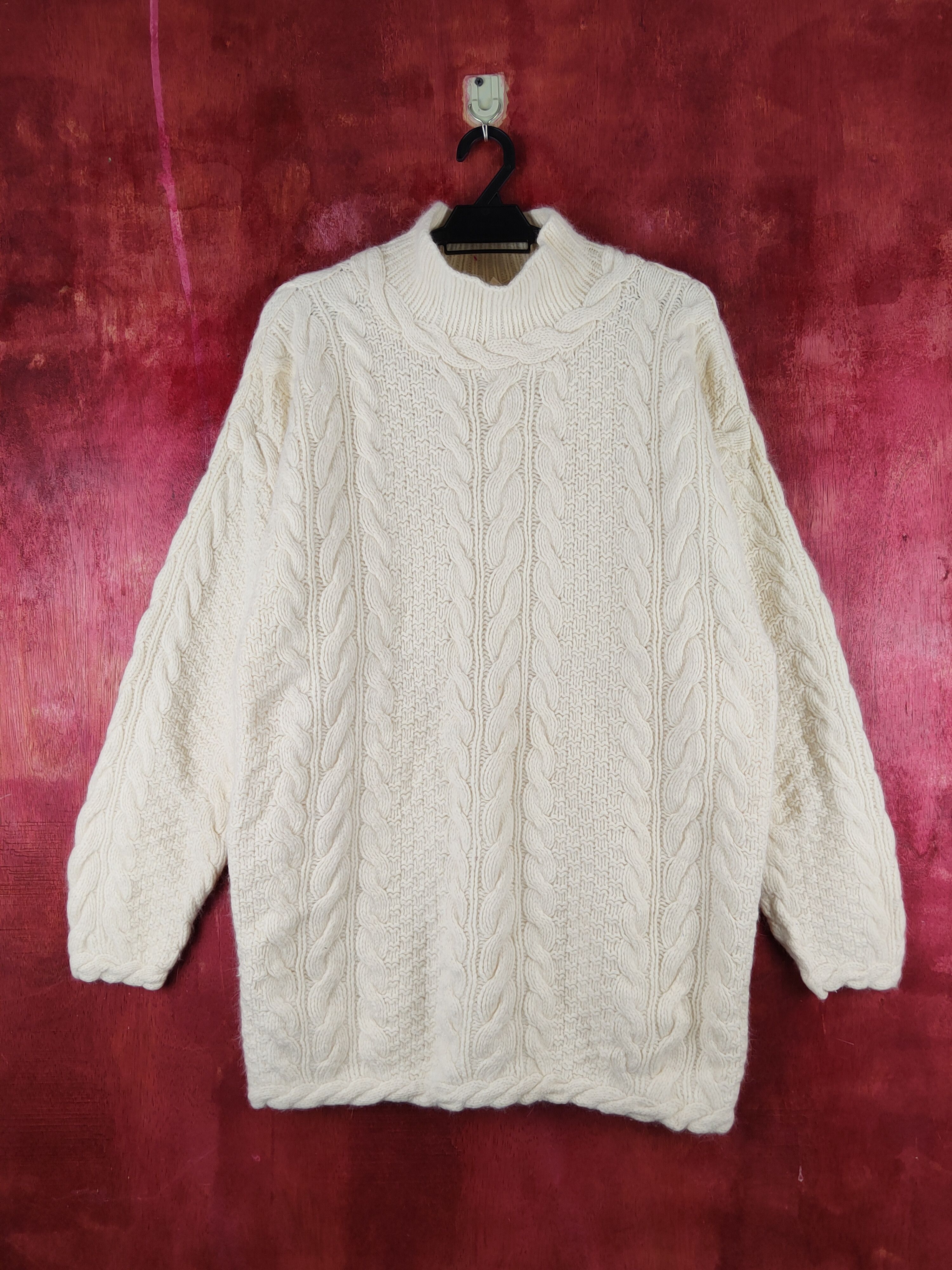 Brooks Brothers Brooks Brothers handknit Cream Knitwear Sweatshirts #S2380 Size US L / EU 52-54 / 3 - 1 Thumbnail