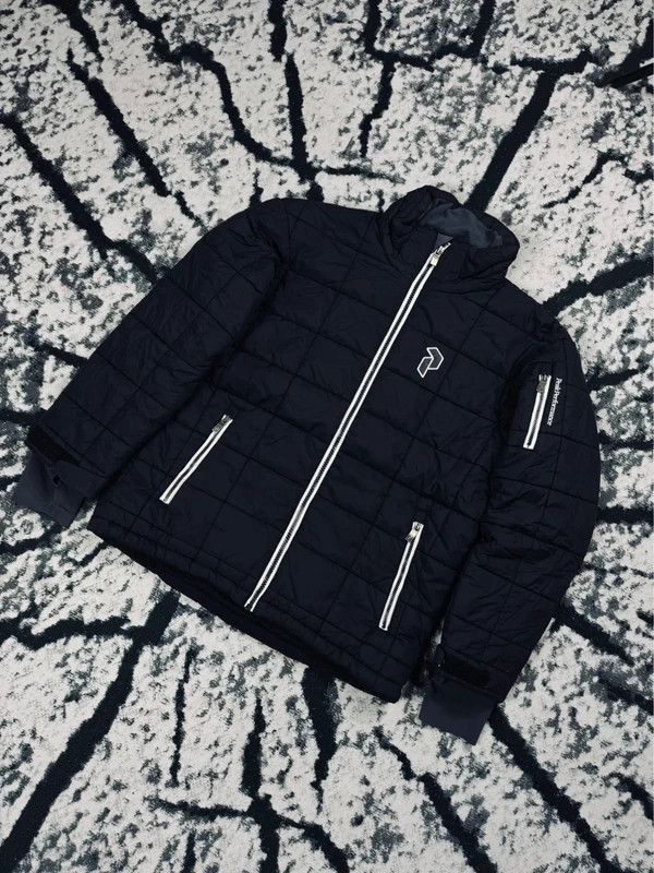 Peak Performance Peak Performance Down Jacket Black XS Logo Size XS / US 0-2 / IT 36-38 - 2 Thumbnail