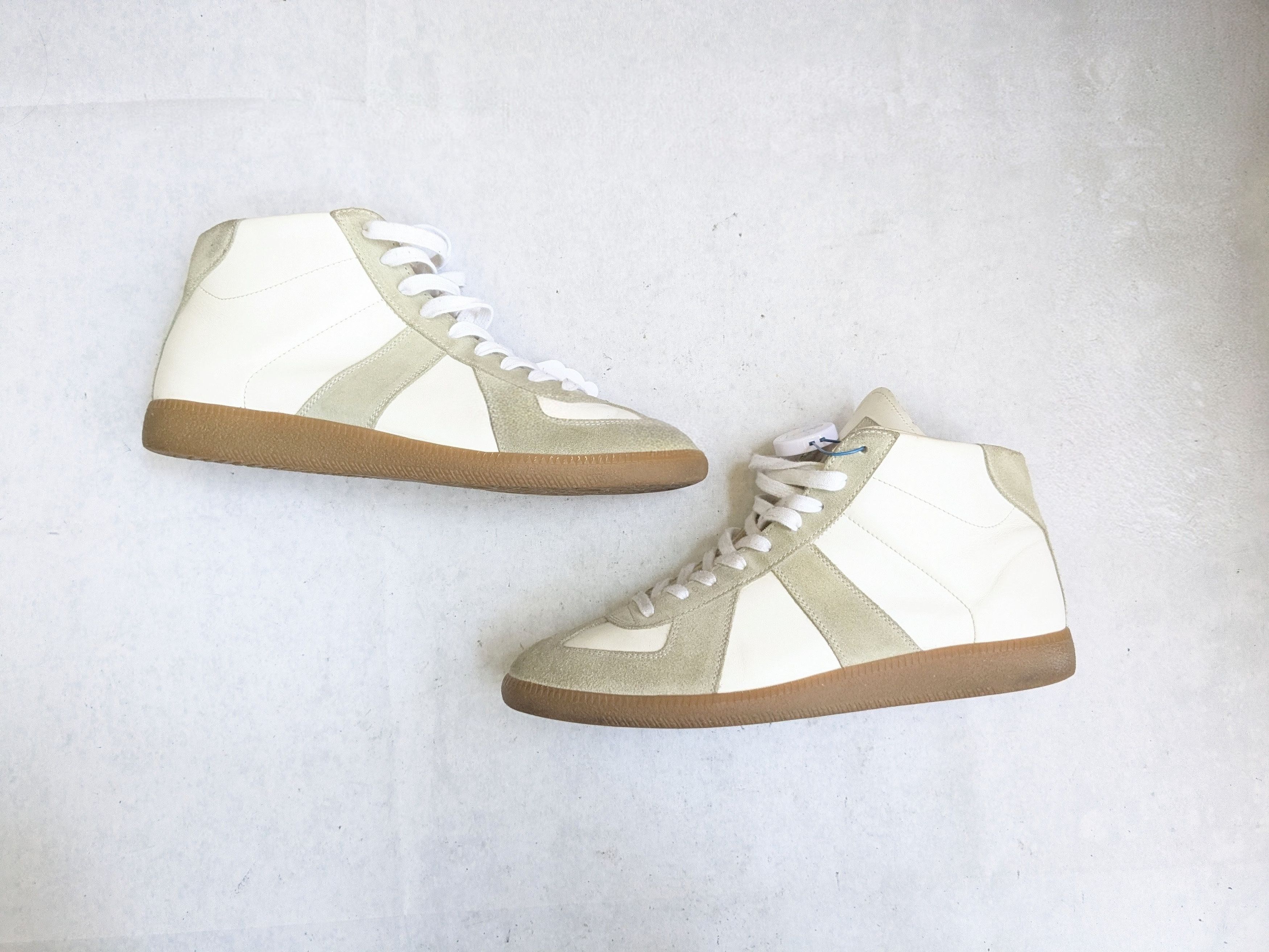 Maison Margiela Maison Margiela Replica GAT White Gray 10 43 High Tops Size US 10 / EU 43 - 1 Thumbnail