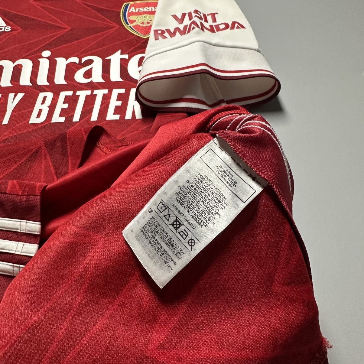 Vintage ARSENAL ADIDAS 2020/2021 FOOTBALL HOME JERSEY #10 OZIL Size US M / EU 48-50 / 2 - 13 Thumbnail