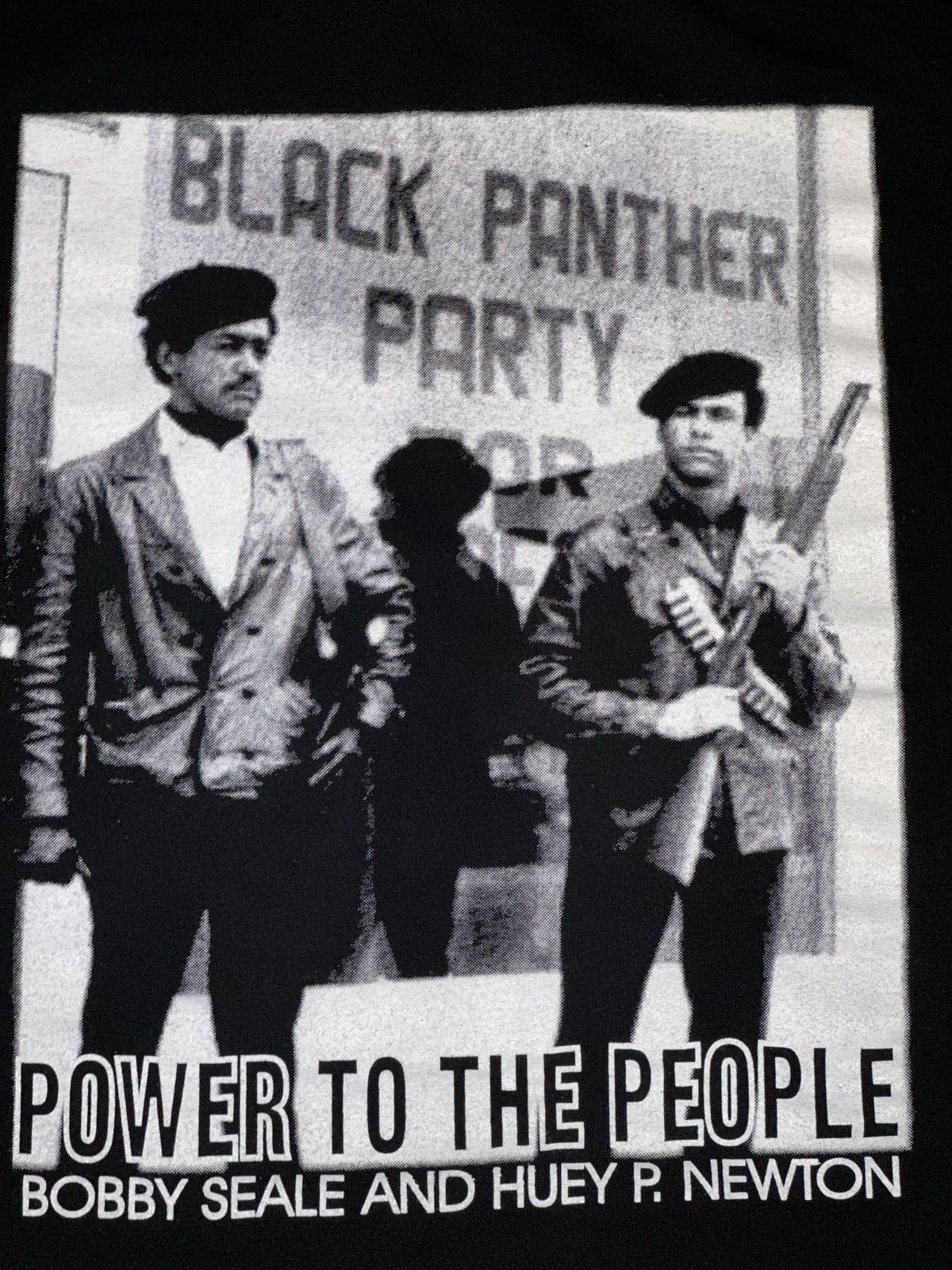 Gildan VTG Black Panther Party POWER TO THE PEOPLE Tee XL Size US XL / EU 56 / 4 - 2 Thumbnail