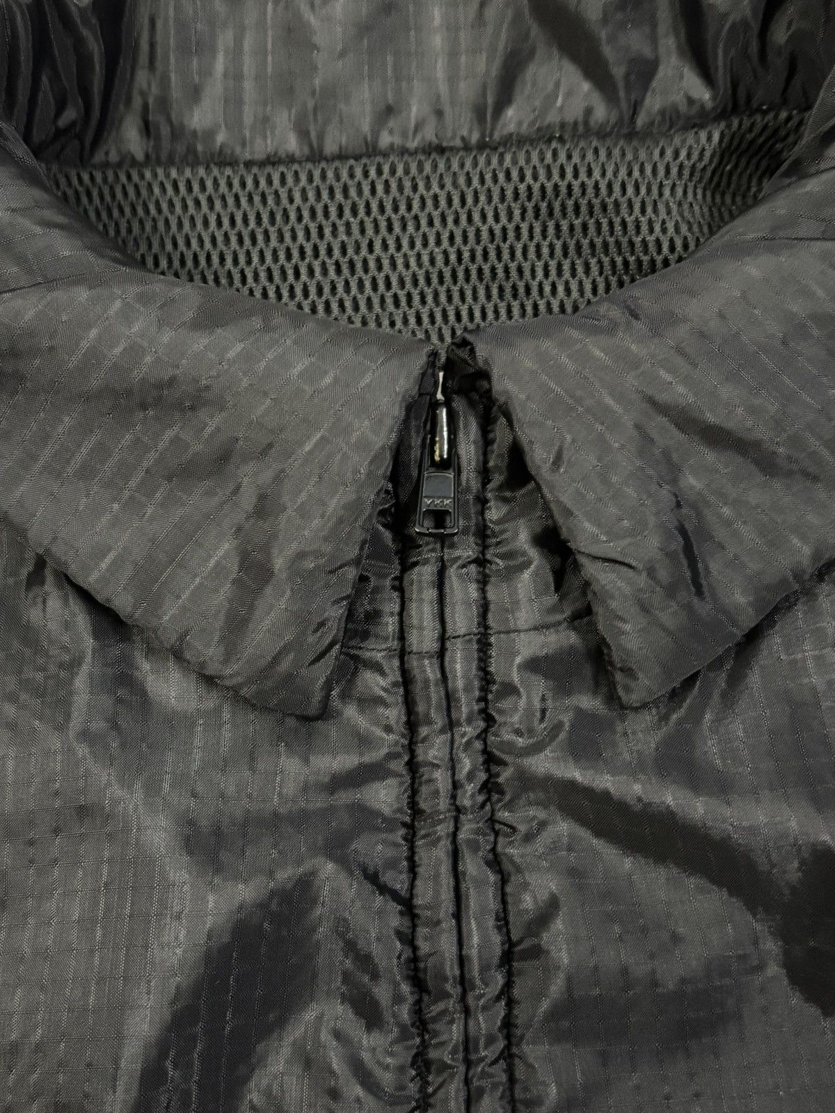 CABANE de ZUCCa F/W 1998 Vintage Zucca Nylon Gorpcore Jacket by Issey Miyake Size US S / EU 44-46 / 1 - 7 Thumbnail