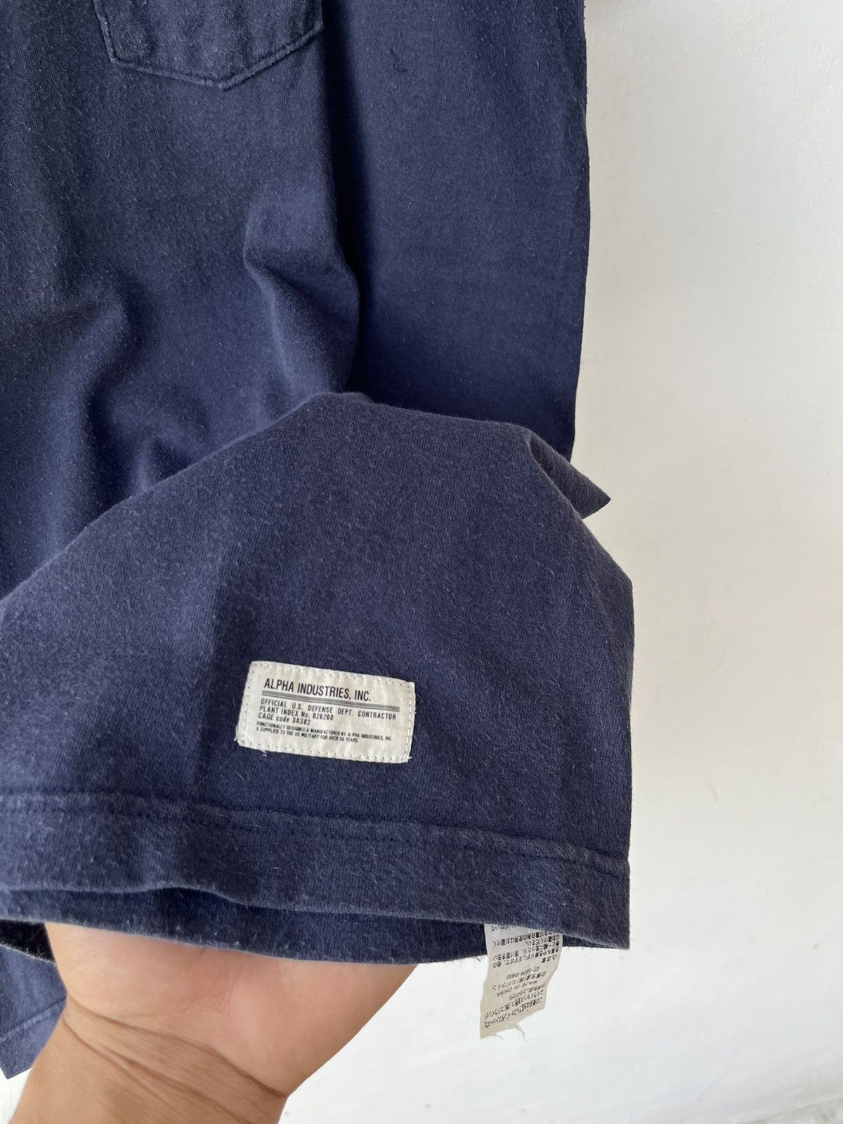 Alpha Industries × Vintage Vintage Alpha Industries US Air Force T—Shirt Size US XL / EU 56 / 4 - 3 Thumbnail