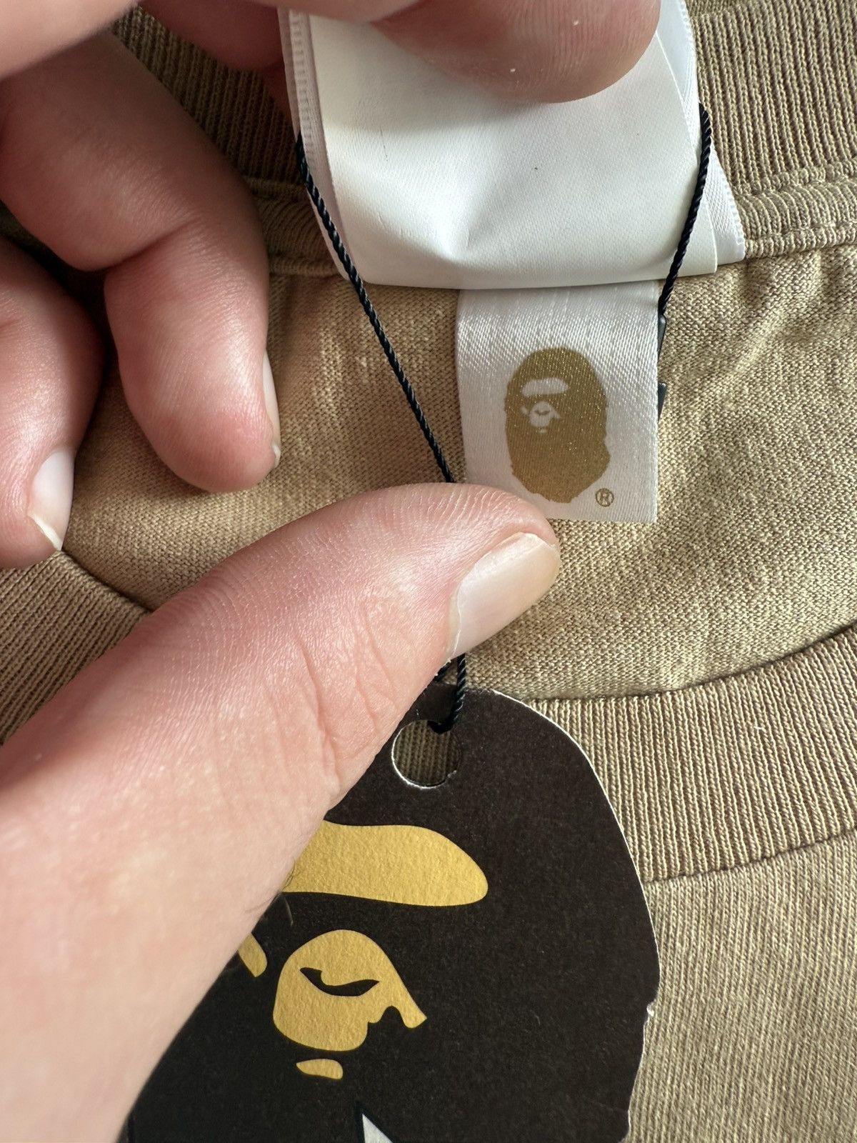 Bape Bape Shark tee Size US S / EU 44-46 / 1 - 6 Thumbnail