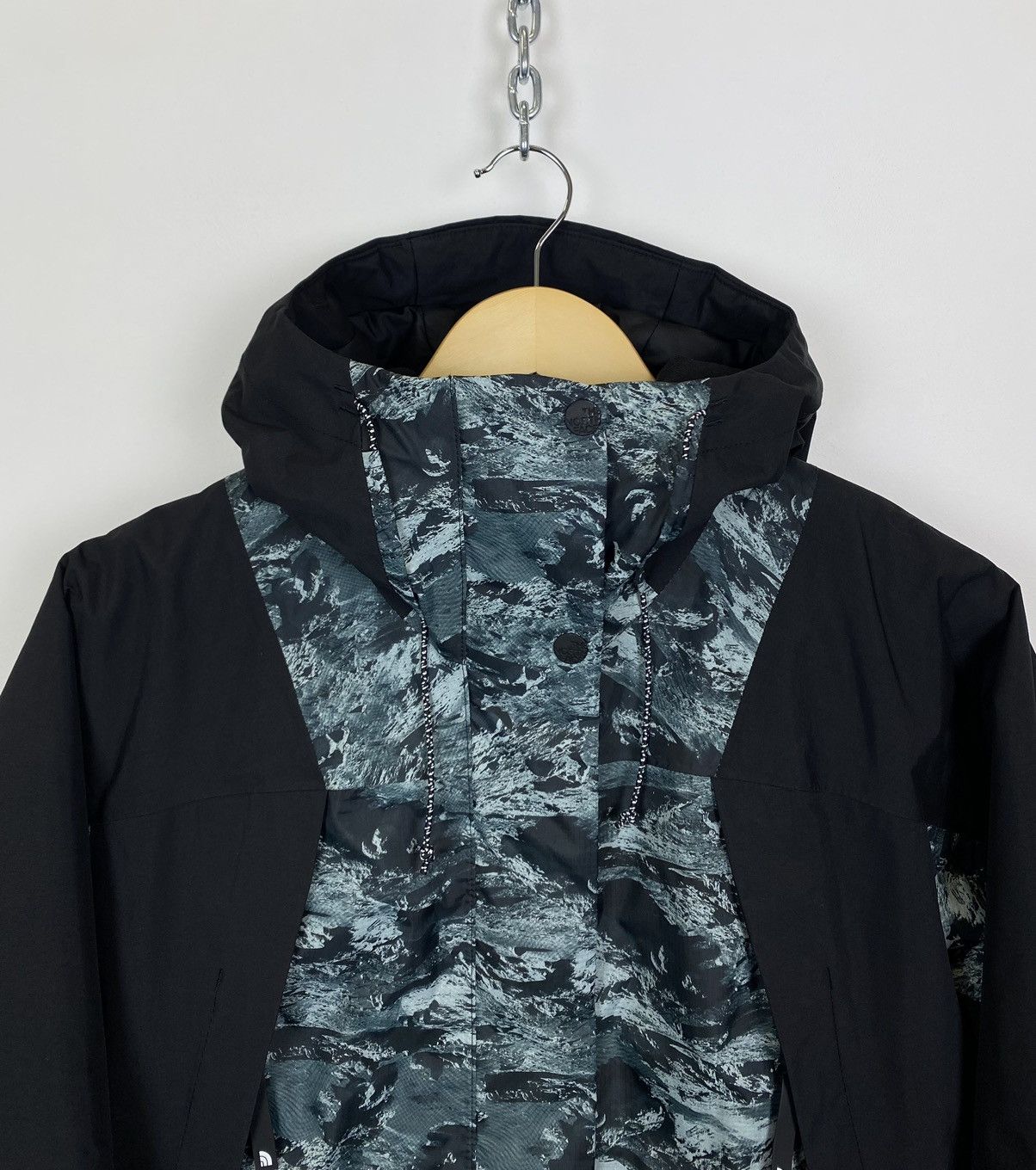 The North Face The North Face Mountain 1996 Parka Jacket Black Full Zip Size S / US 4 / IT 40 - 2 Thumbnail