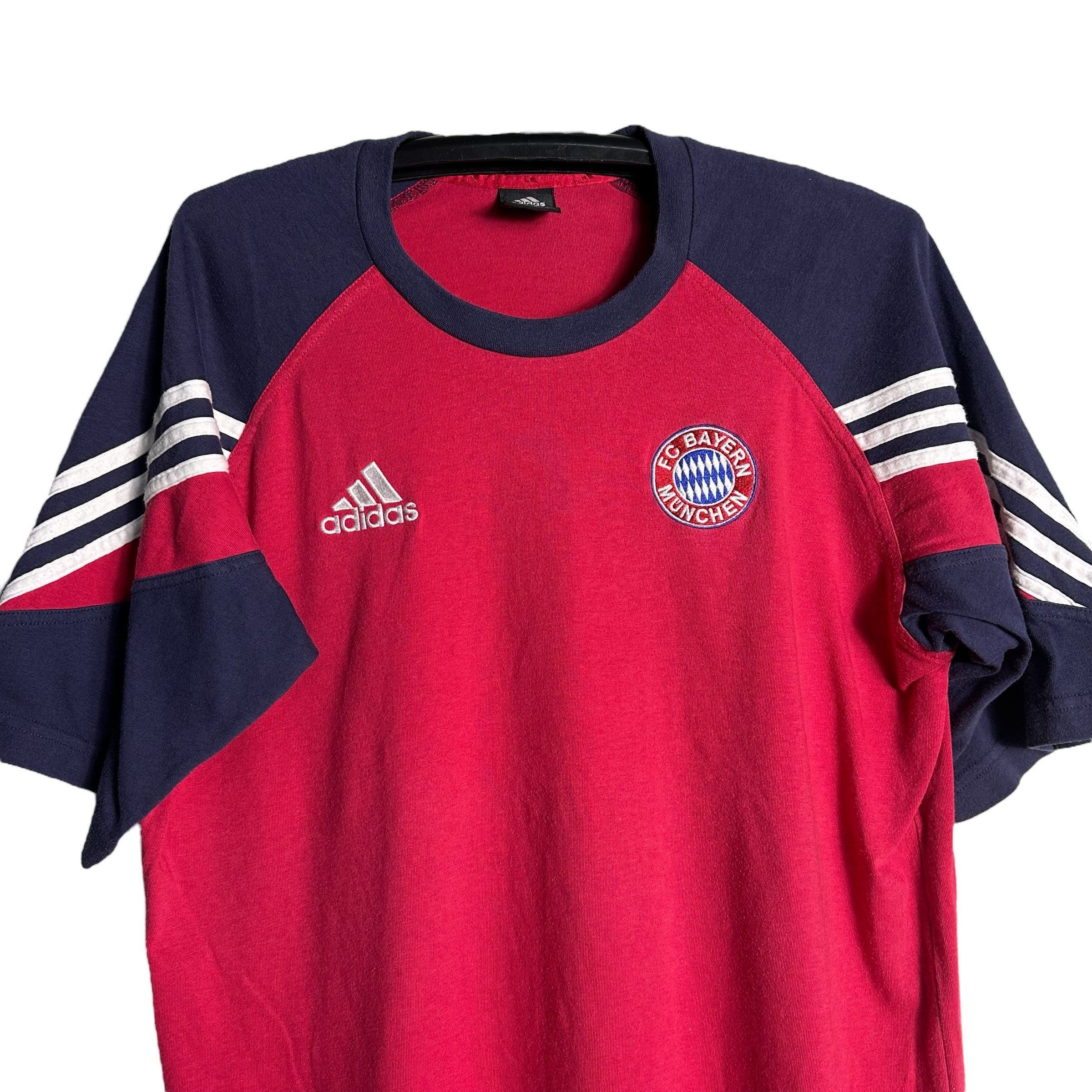 Adidas 🔥RARE🔥Vintage Adidas x Bayern Munchen FC Sportwear T-shirt Size US M / EU 48-50 / 2 - 2 Thumbnail