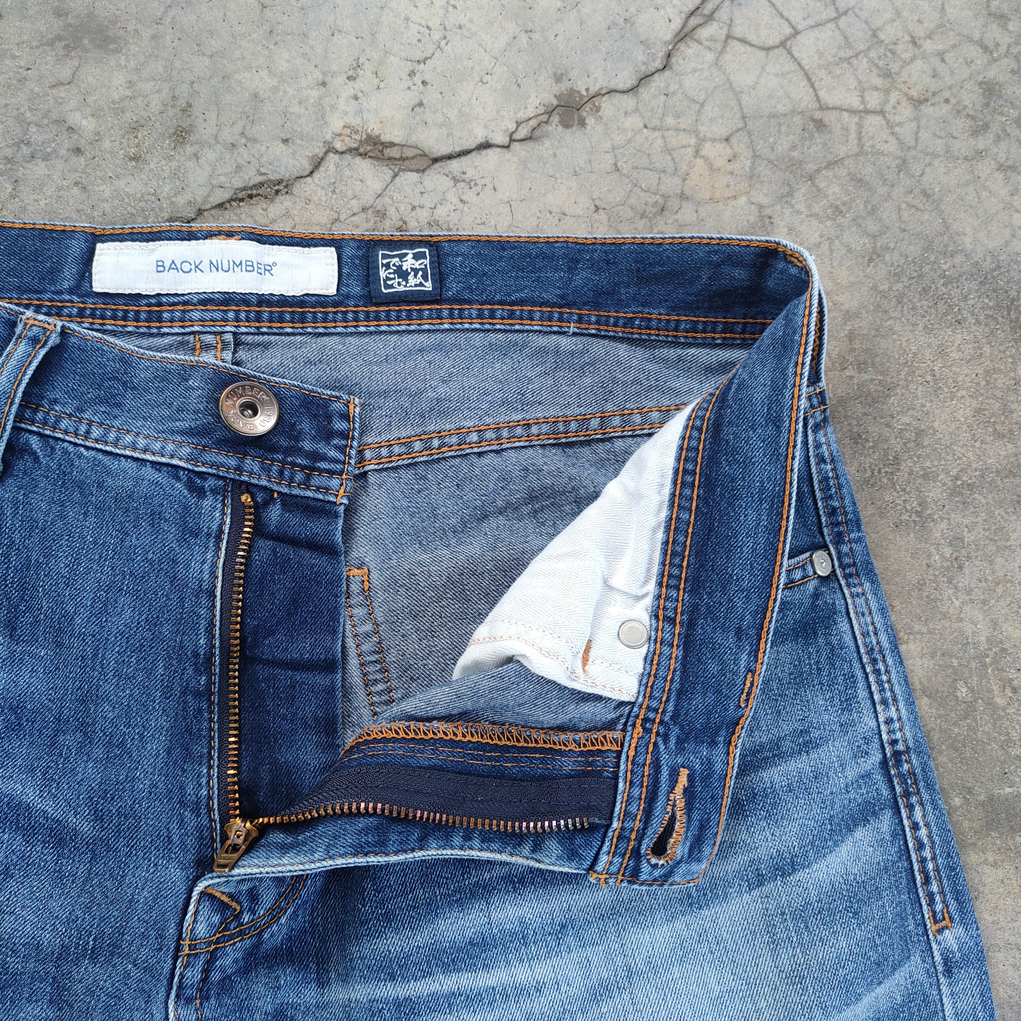 Jean × Numbers × Vintage VINTAGE B NUMBER DISTRESSED FADED JEANS PANTS Size US 33 - 6 Thumbnail