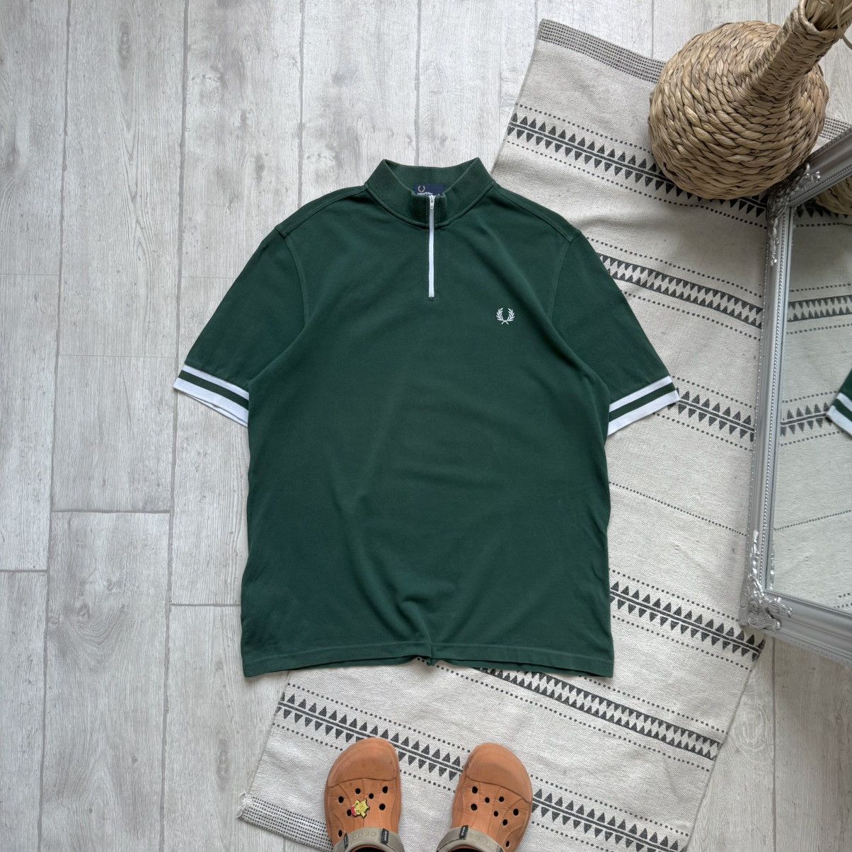 Fred Perry Rare Fred Perry Polo Zip up tee Big logo Ralph Lauren vibe Size US XL / EU 56 / 4 - 2 Thumbnail