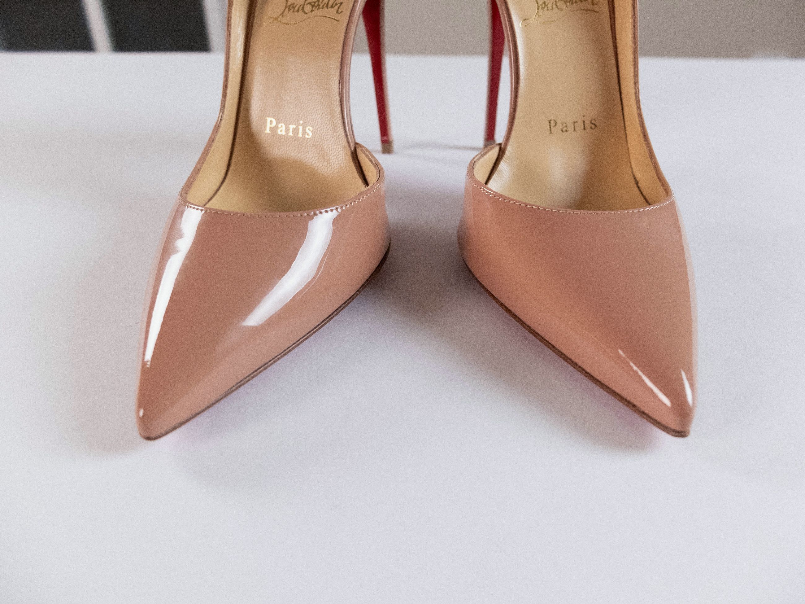 Christian Louboutin CHRISTIAN LOUBOUTIN Iriza nude patent leather pumps 7 Size US 7 / IT 37 - 7 Thumbnail