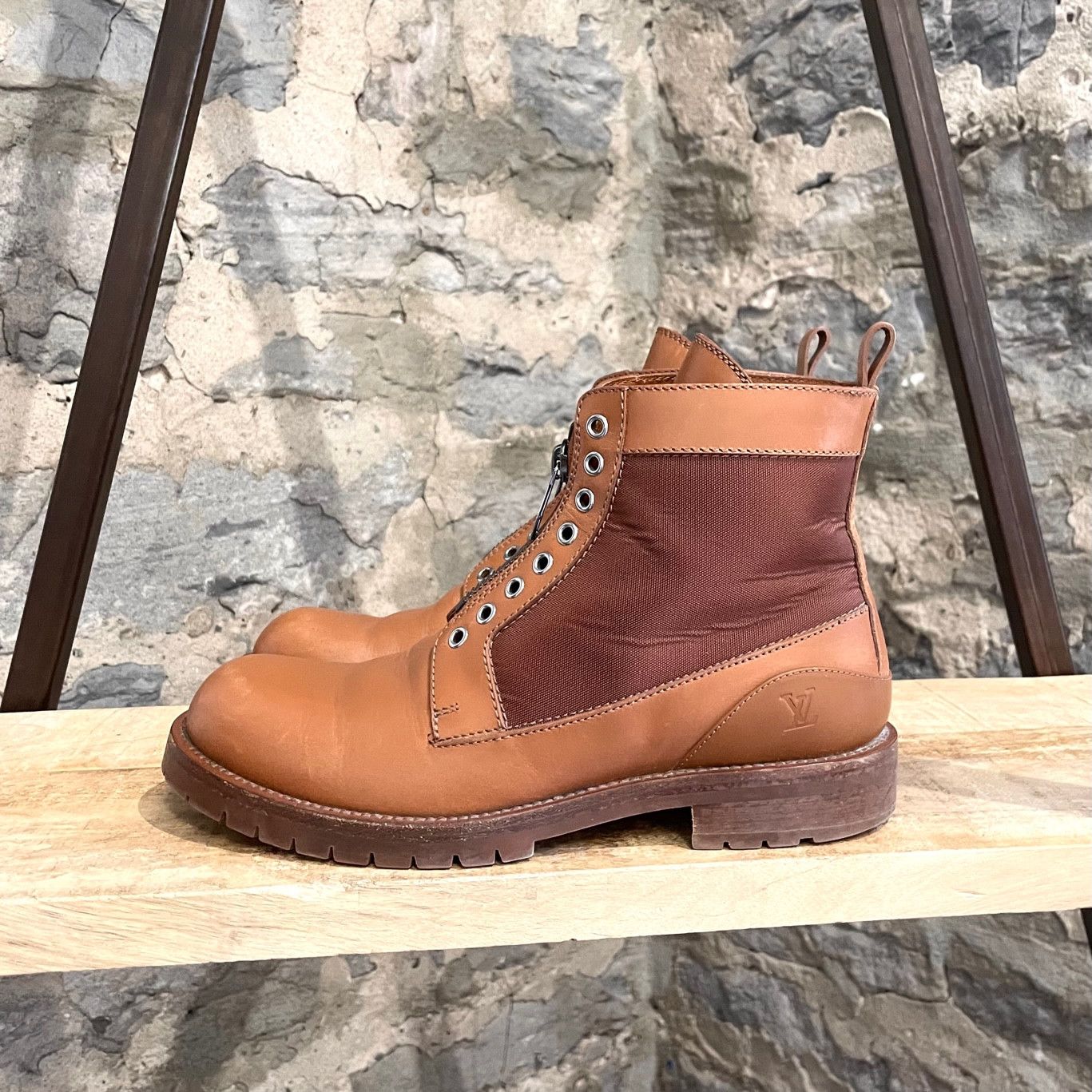 Louis Vuitton Louis Vuitton Bengale Brown Leather Ankle Boots Size US 8.5 / EU 41-42 - 8 Thumbnail