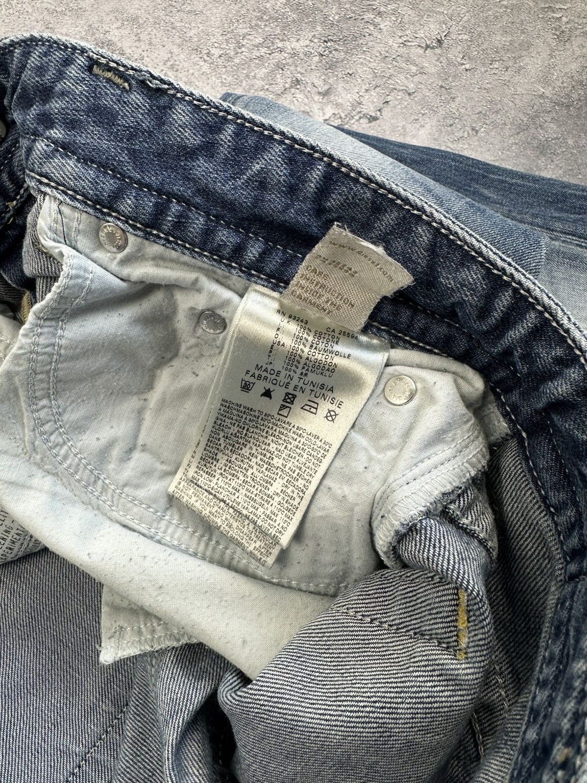 Diesel Diesel Industry Vintage Distressed Denim Faded Jeans 30 Size US 30 / EU 46 - 11 Thumbnail