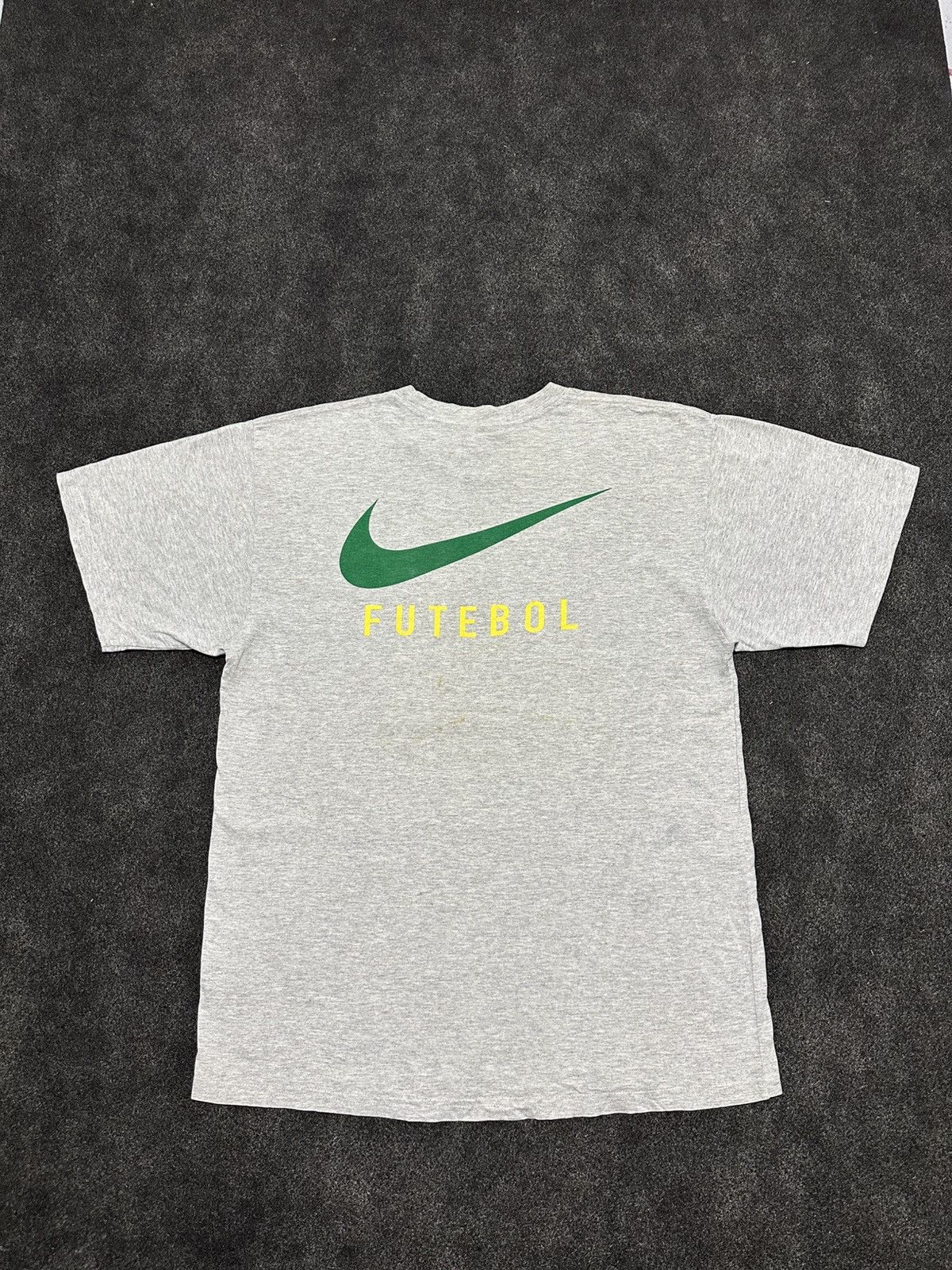 Nike Nike Vintage Y2K Brazil CBF "Just Do It" Futebol T-Shirt Size US M / EU 48-50 / 2 - 7 Thumbnail