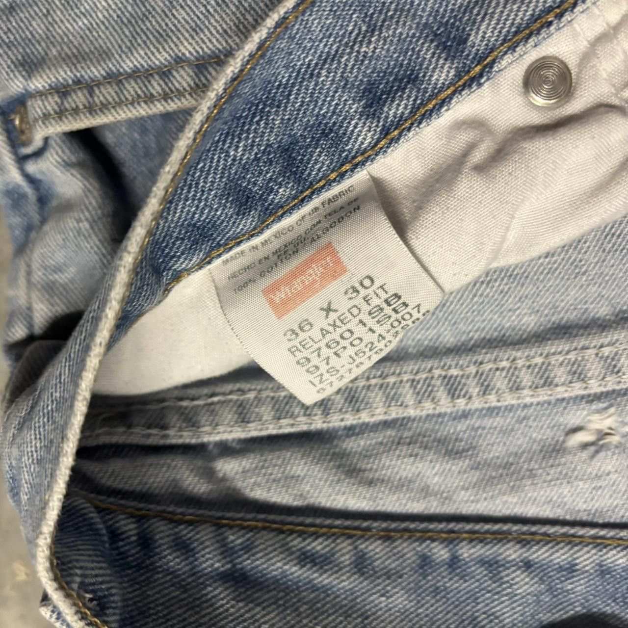 Japanese Brand × Vintage Crazy Vintage Y2K/2000s Grunge Light Wash Skater Denim Jeans! Size US 36 / EU 52 - 8 Thumbnail