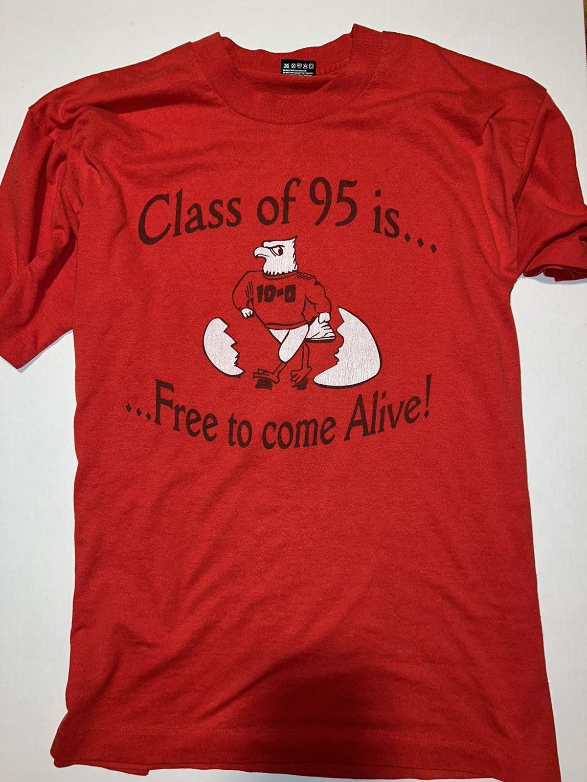 Vintage Vintage 1995 Graduation Tee Made In USA Size US L / EU 52-54 / 3 - 1 Thumbnail