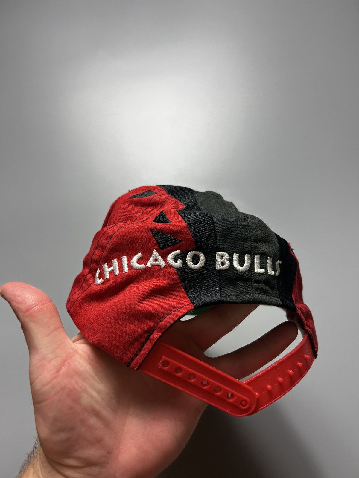 Sports Specialties Super Rare Chicago Bulls Sports Specialties NBA vintage 90s Size ONE SIZE - 2 Thumbnail