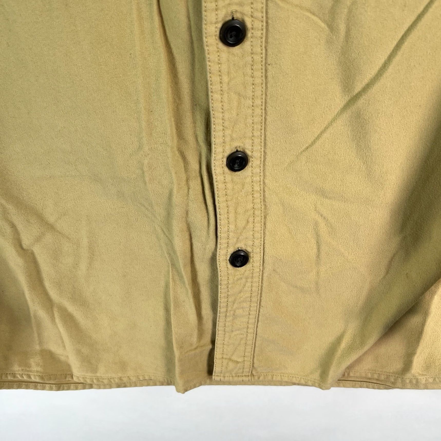 Eddie Bauer Eddie Bauer Sport Shop Heavyweight Flannel Button Shirt Men’s XL Gold Size US XL / EU 56 / 4 - 4 Thumbnail