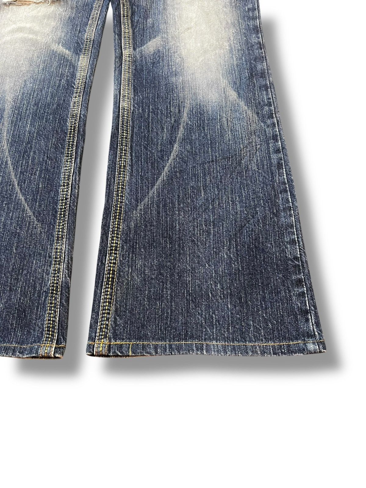 Edwin Bootcut Edwin Exclusive Vintage Japan - Whisker Wash Jeans Size US 32 / EU 48 - 7 Thumbnail