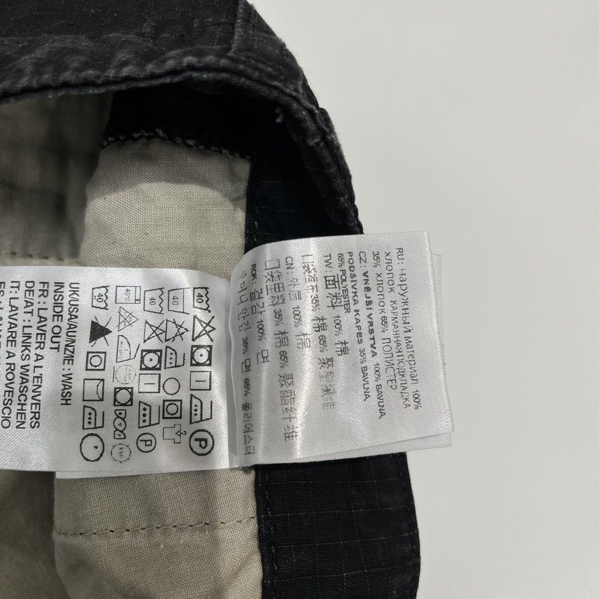 Carhartt Wip Carhartt WIP Shorts Black Size US 31 - 6 Thumbnail