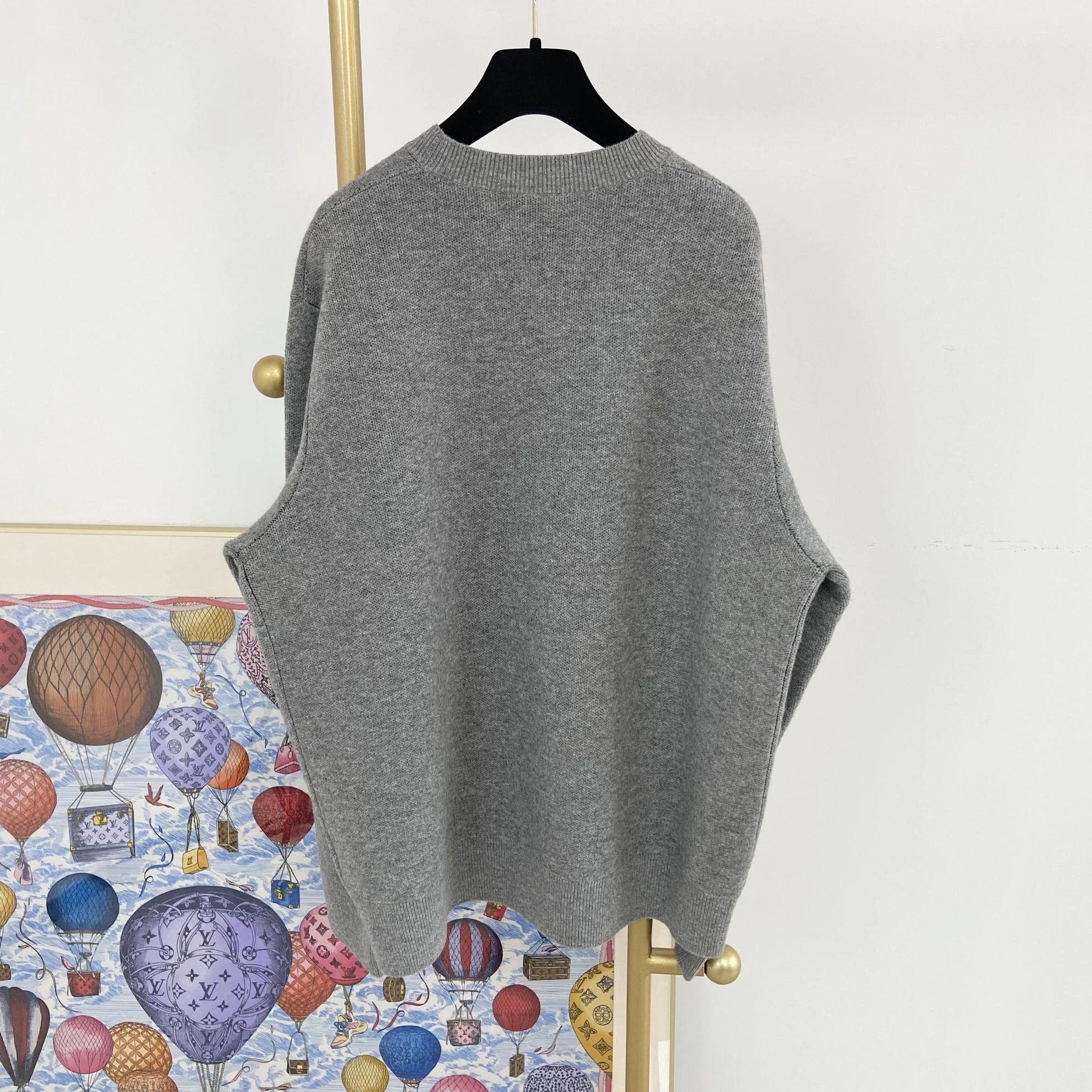 Burberry Burberry Gray Equestrian Jacquard Crewneck Sweater M Size US M / EU 48-50 / 2 - 2 Thumbnail