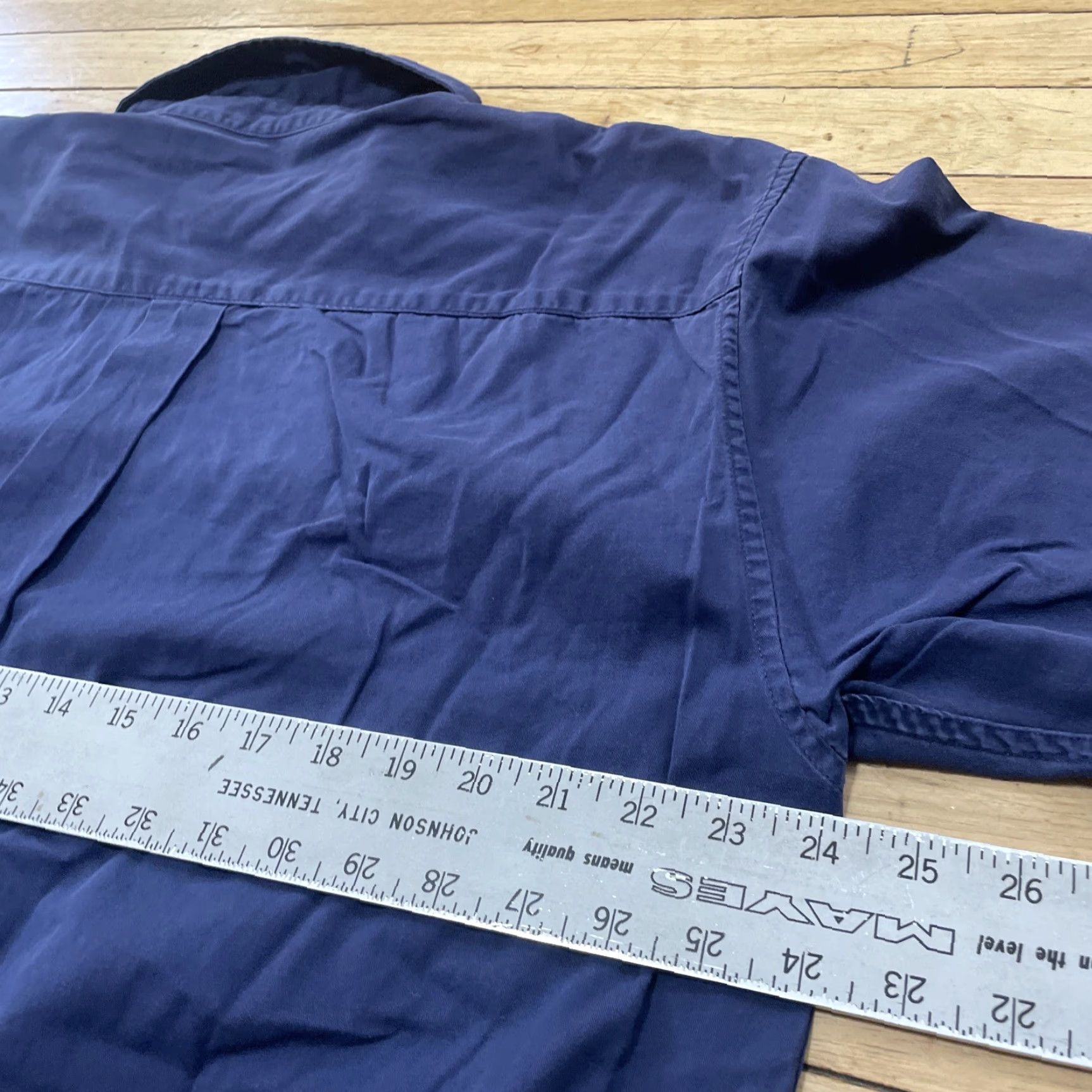 Van Heusen VINTAGE Van Heusen Shirt Men L Blue Short Sleeve Oxford Twill 90s Y2k Button Up Casual Mens Regular Fit 1900s? Size US L / EU 52-54 / 3 - 7 Thumbnail