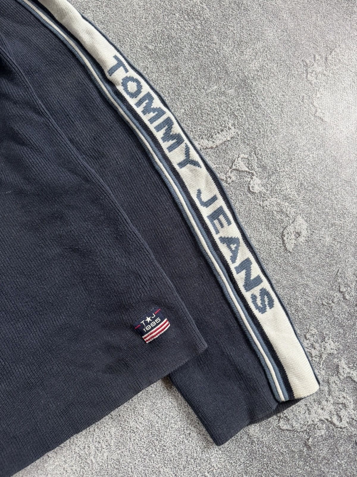Tommy Hilfiger × Vintage Toomy Hilfiger L turtleneck sweater knitwear jumper pullover Size US L / EU 52-54 / 3 - 10 Thumbnail