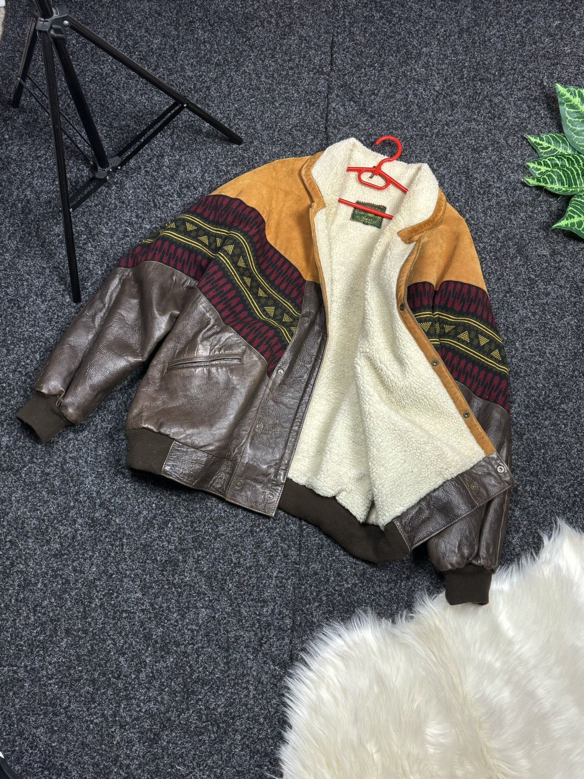 Unique warm rare vintage bomber jacket of the 80s from Skin