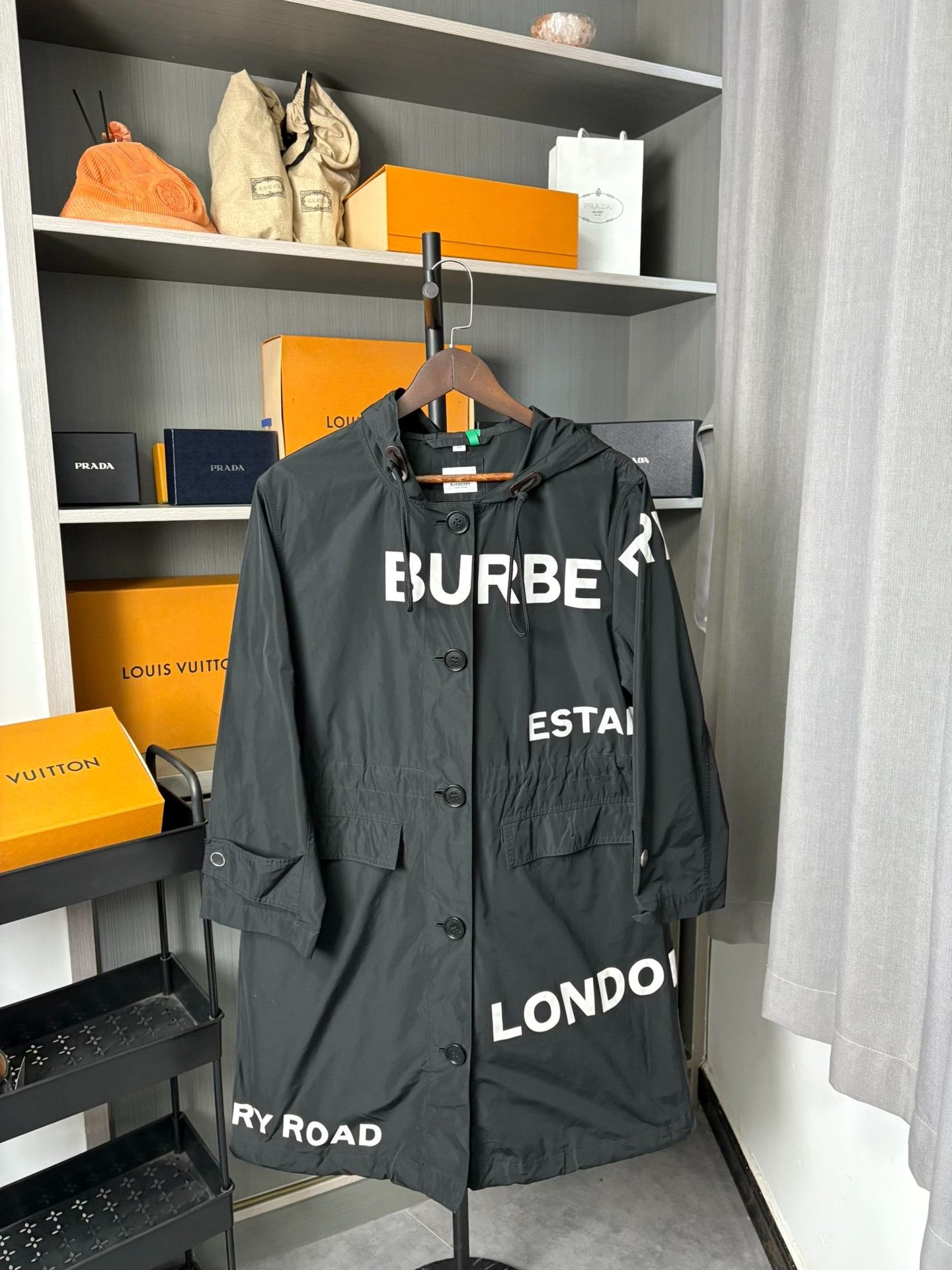 Burberry Burberry Retro Black Light Jacket 34 Men Size US XS / EU 42 / 0 - 1 Thumbnail