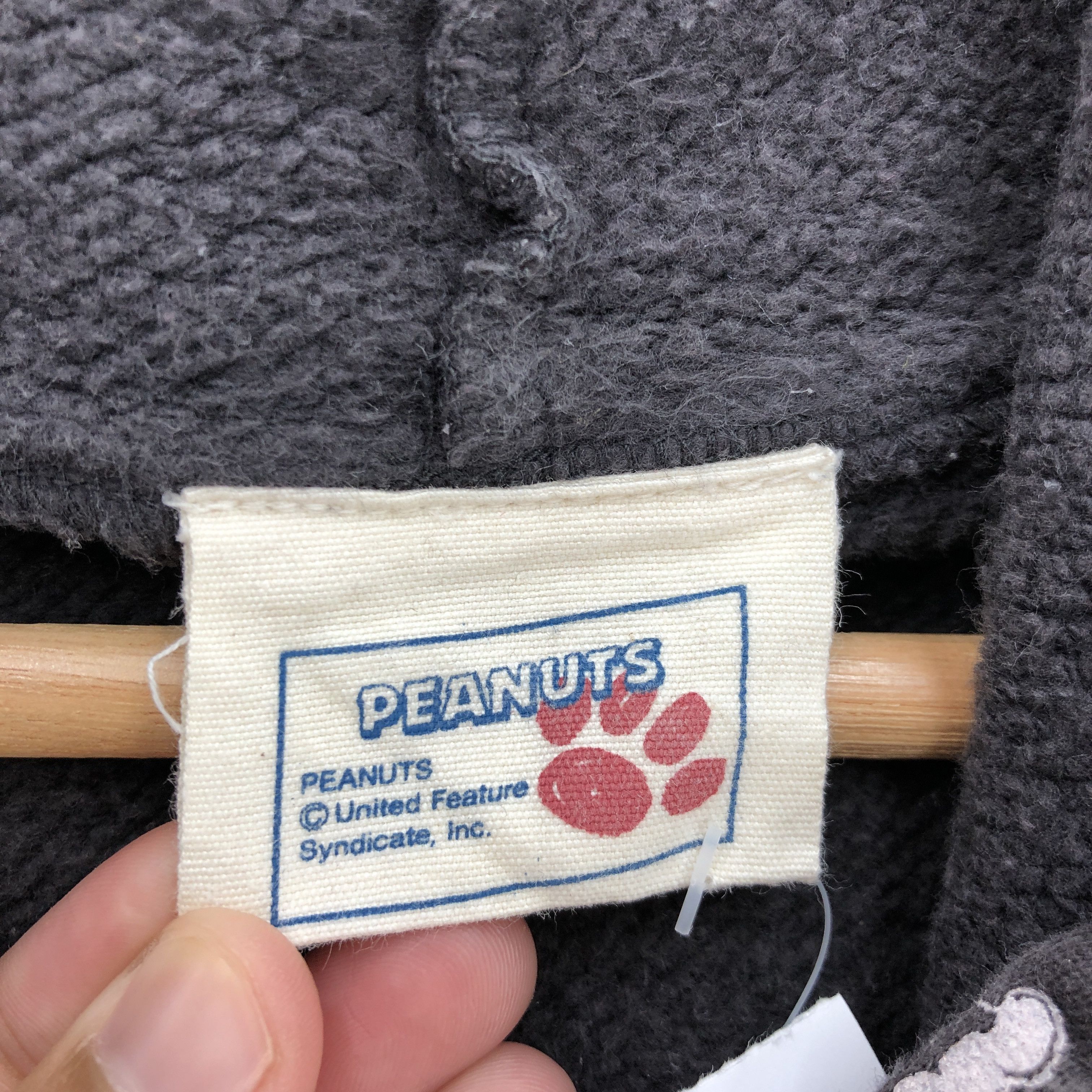 Cartoon Network × Peanuts × Vintage Vintage Peanuts Sweatshirt Hoodie Peanut Cartoon Sweater Size US M / EU 48-50 / 2 - 4 Thumbnail