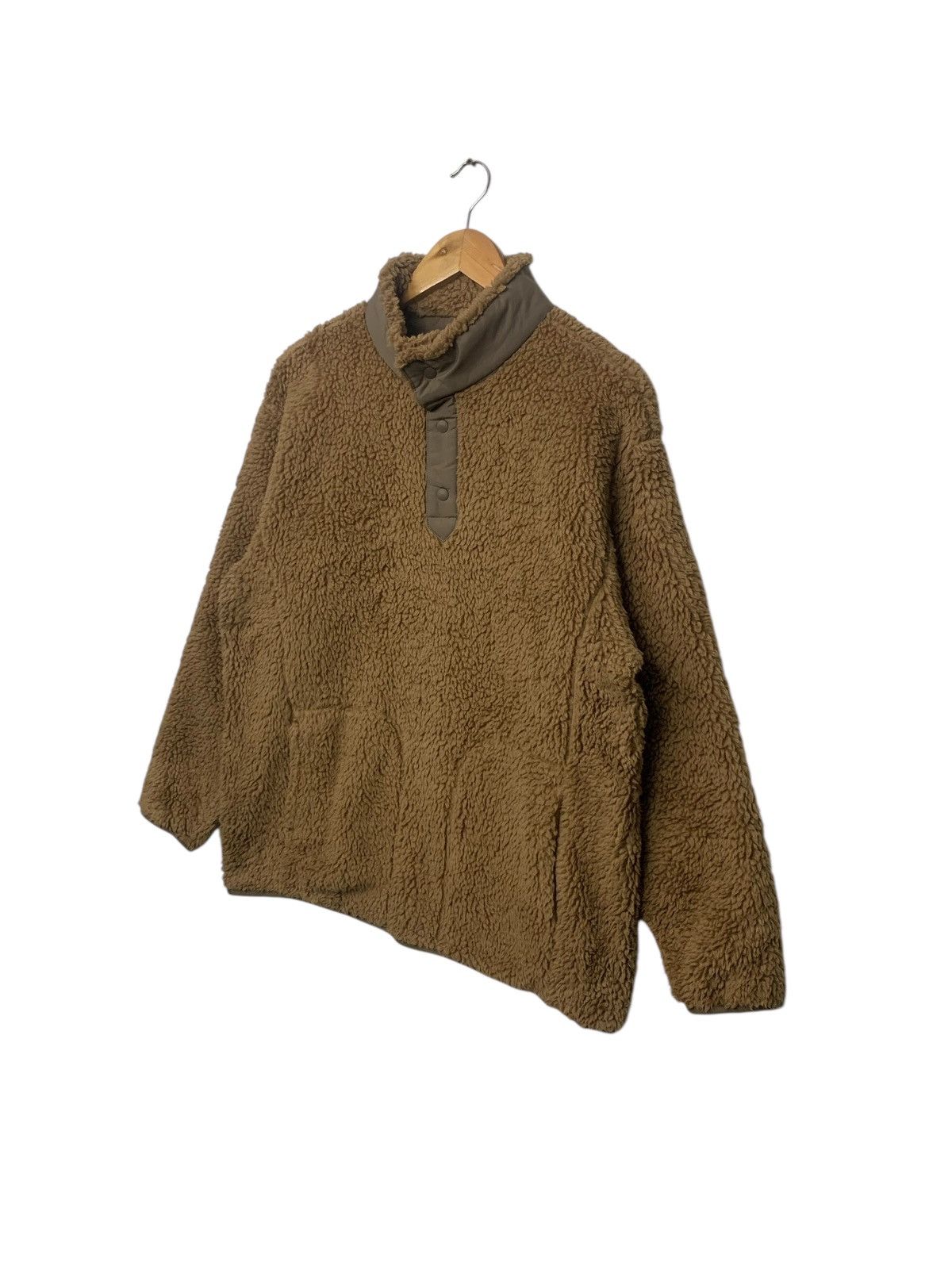 Uniqlo × White Mountaineering Uniqlo X White Mountaineering Half Button Fleece Nude Color Size US M / EU 48-50 / 2 - 2 Thumbnail