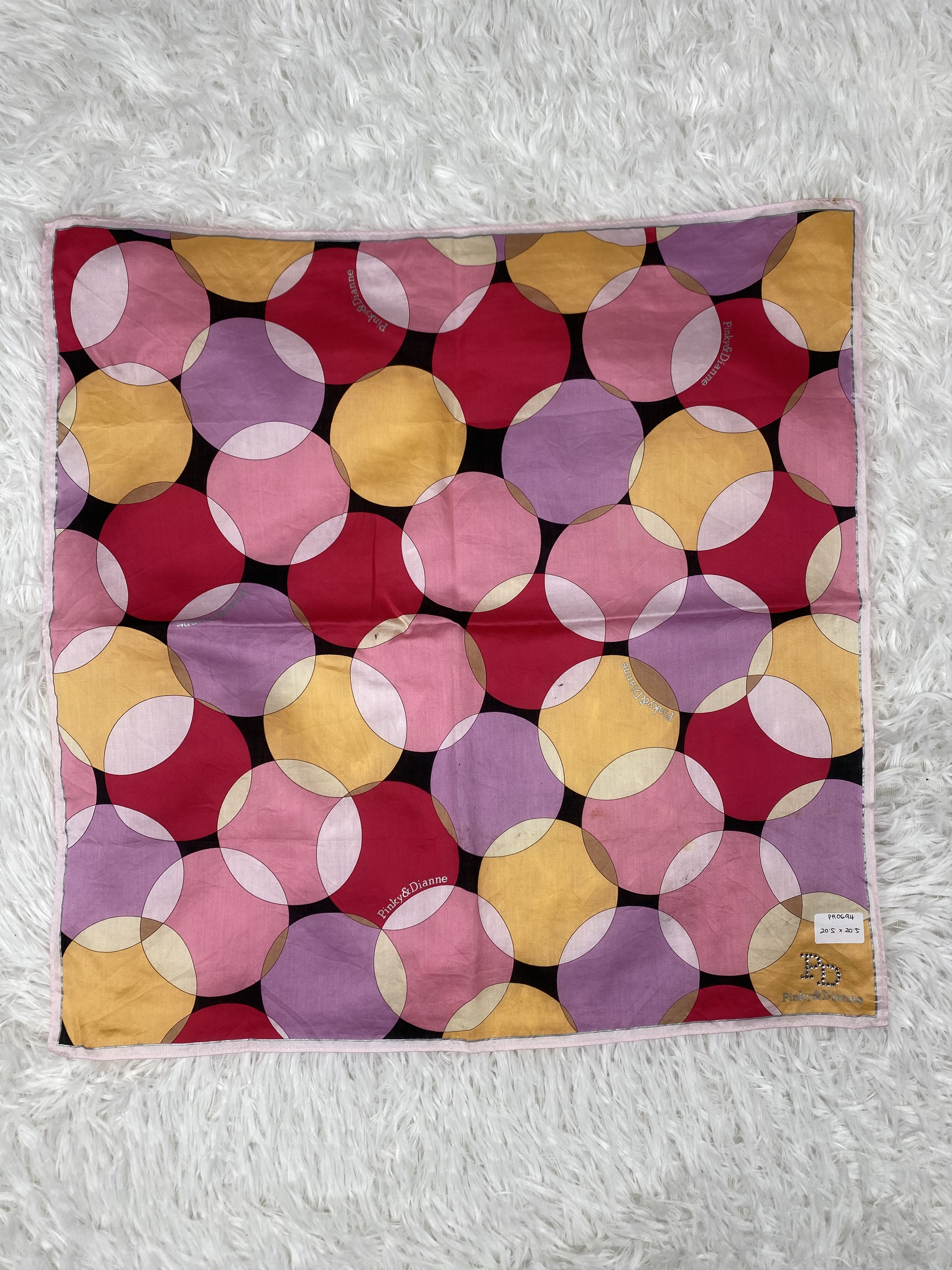 Vintage Vintage Pinky & Dianne Handkerchief Neckerchief PH0694 Size ONE SIZE - 3 Thumbnail