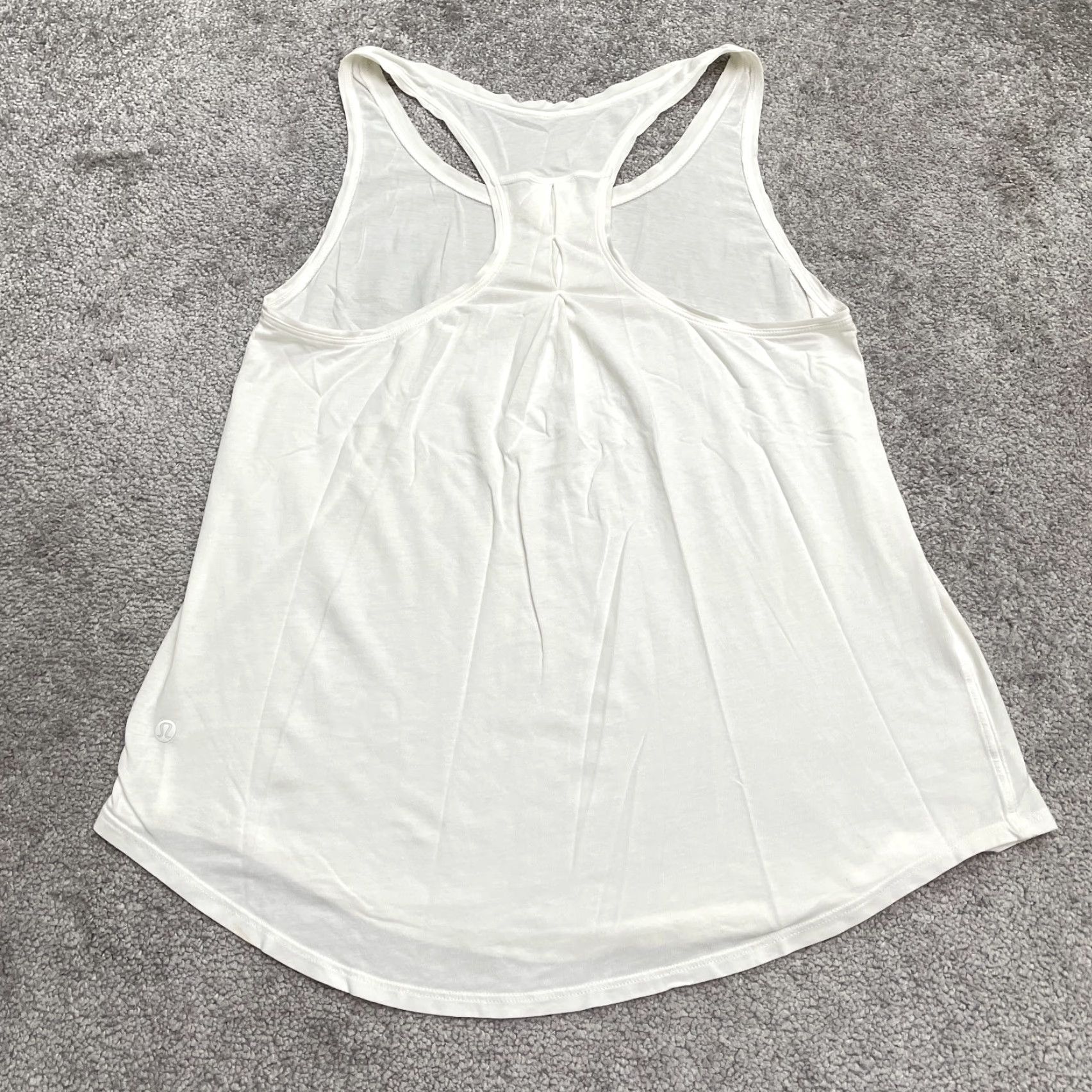 Lululemon Lululemon Racerback Tank Top Womens Size S White Athletic Activewear Size S / US 4 / IT 40 - 2 Thumbnail