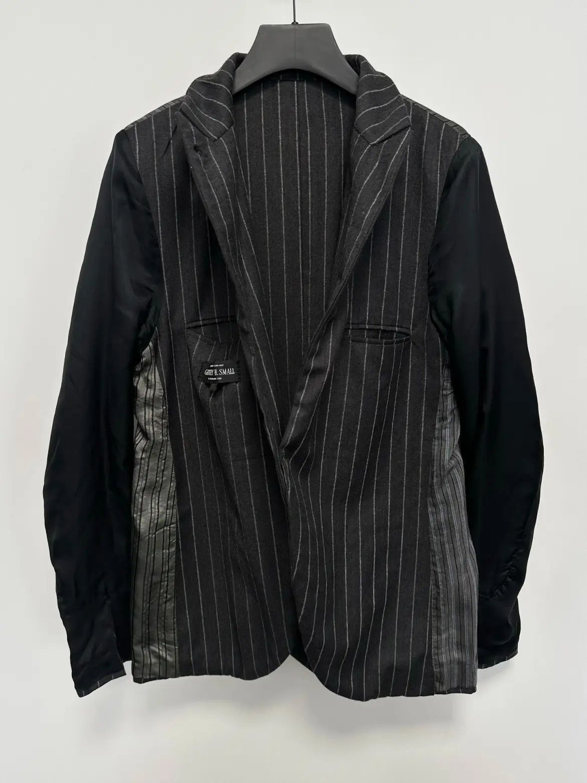 Geoffrey B. Small Geoffrey B. Small Geoffrey B.Small Piacenzela 1733spa Stri Size US S / EU 44-46 / 1 - 2 Thumbnail