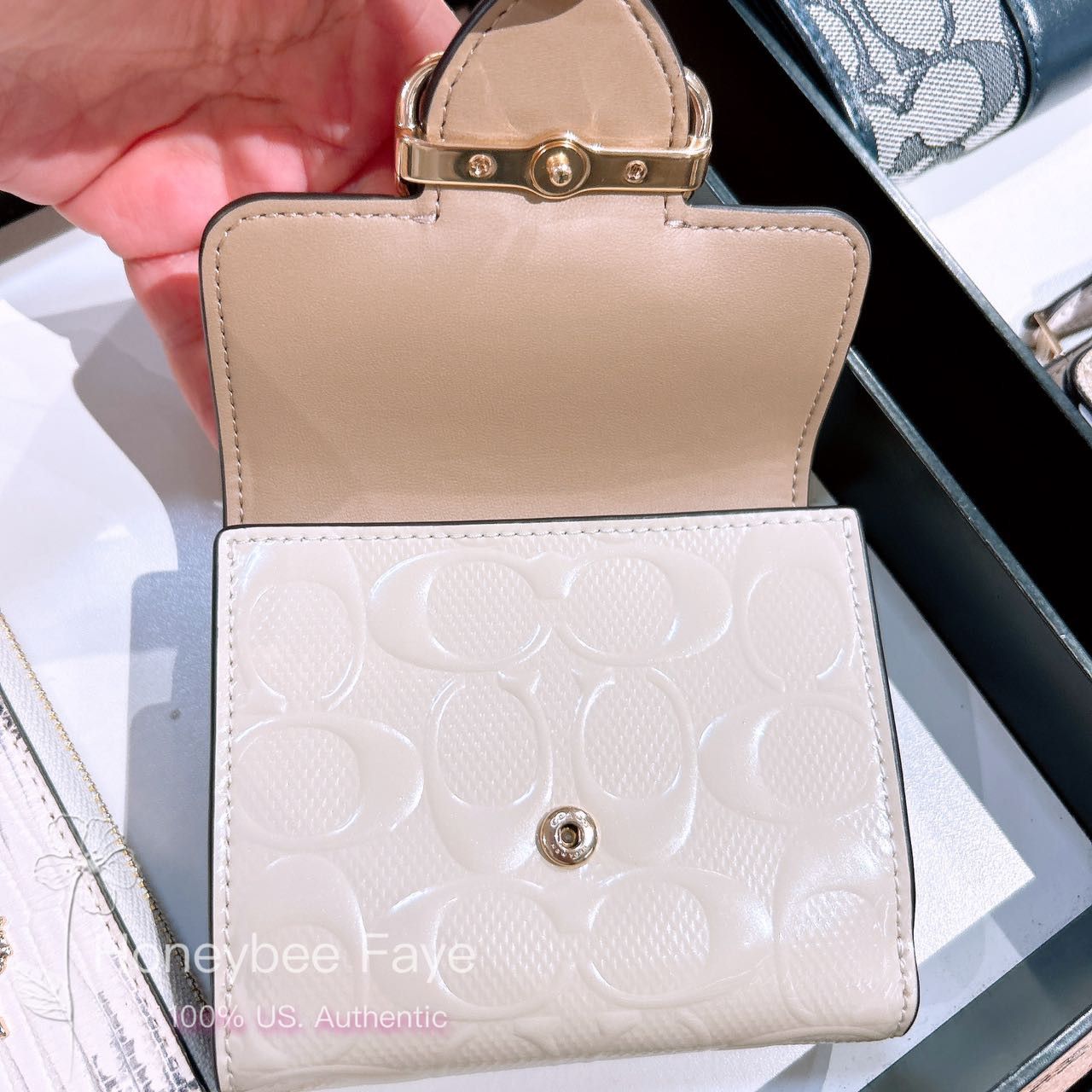 Coach NWT Coach Small Morgan Wallet In Signature Leather CT987 Size ONE SIZE - 3 Thumbnail