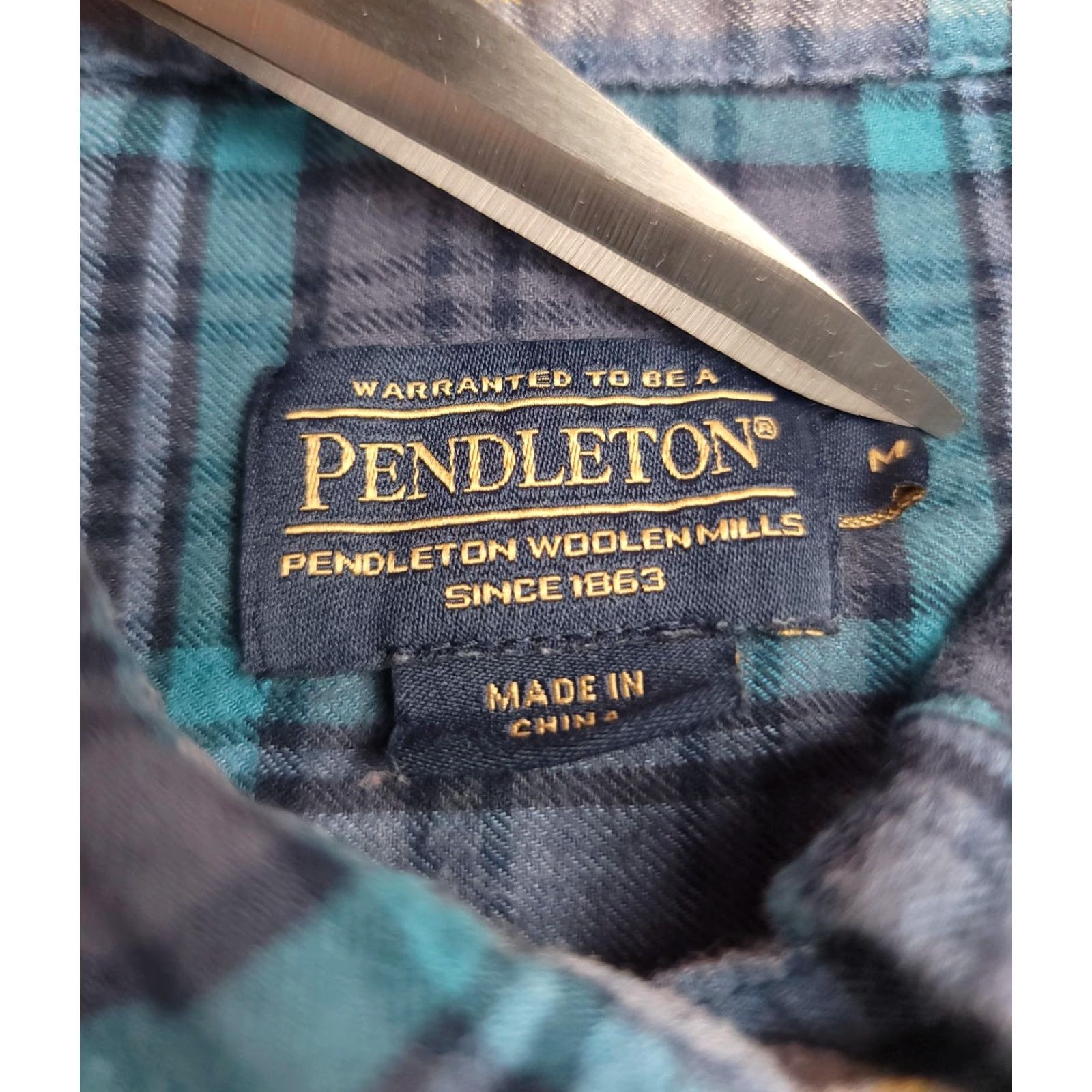 Pendleton Pendleton Shirt Womens Medium Blue Yellow Plaid Flannel Button Up Pocket Casual Size M / US 6-8 / IT 42-44 - 3 Thumbnail